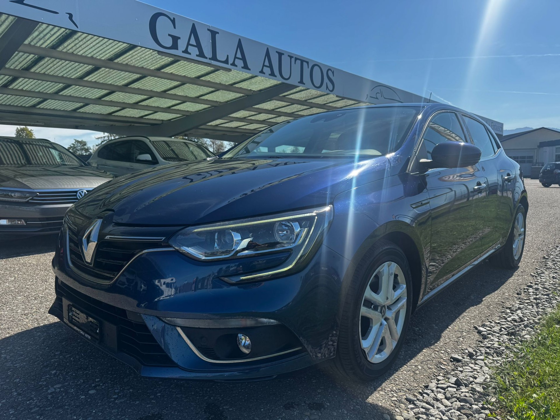 RENAULT Mégane 1.5 dCi Zen EDC-image-0