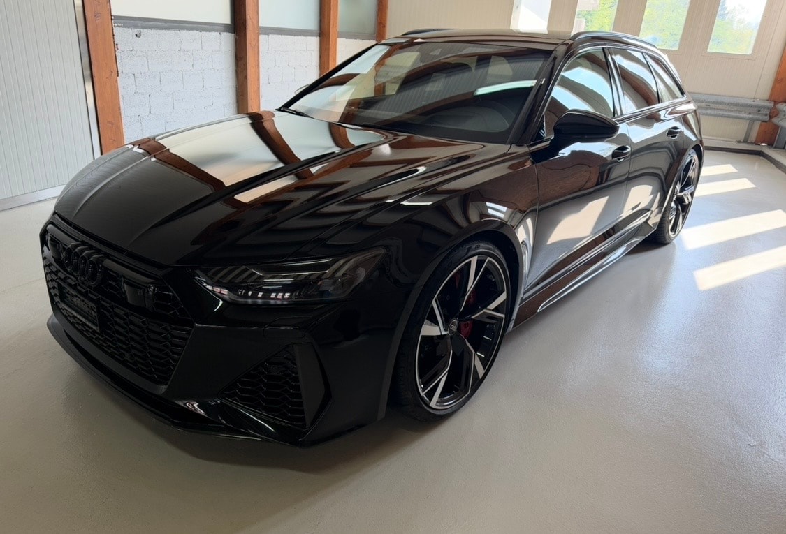 AUDI 4.0 V8 TFSI quattro T-Tronic-image-1