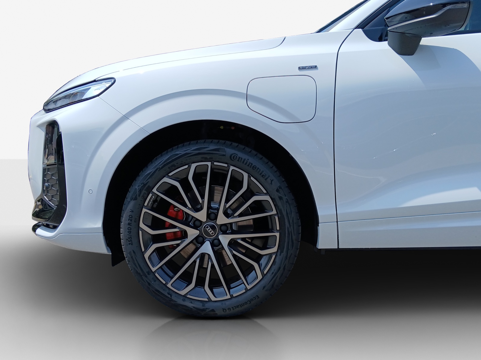 AUDI Q3 SUV e-hybrid 200 kW S tronig-image-13