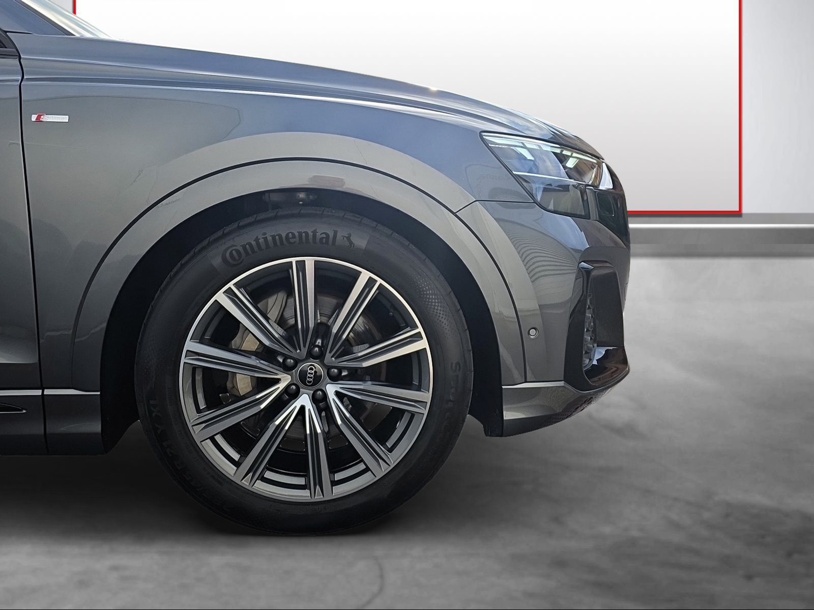 AUDI Q8 SUV TDI quattro 210 kW tiptronic-image-14