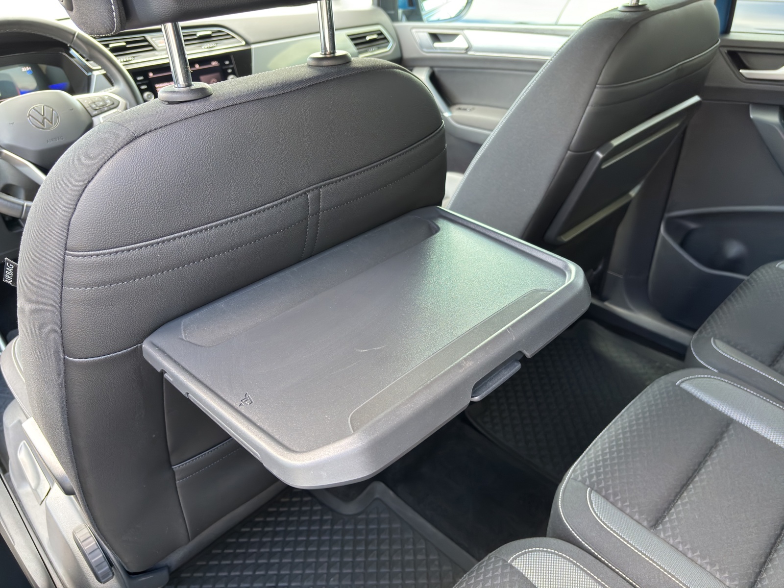 VW Touran 1.5 TSI EVO Comfortline DSG mit AHK, Frontscheibenheizung & Rückfahrkamera-image-27