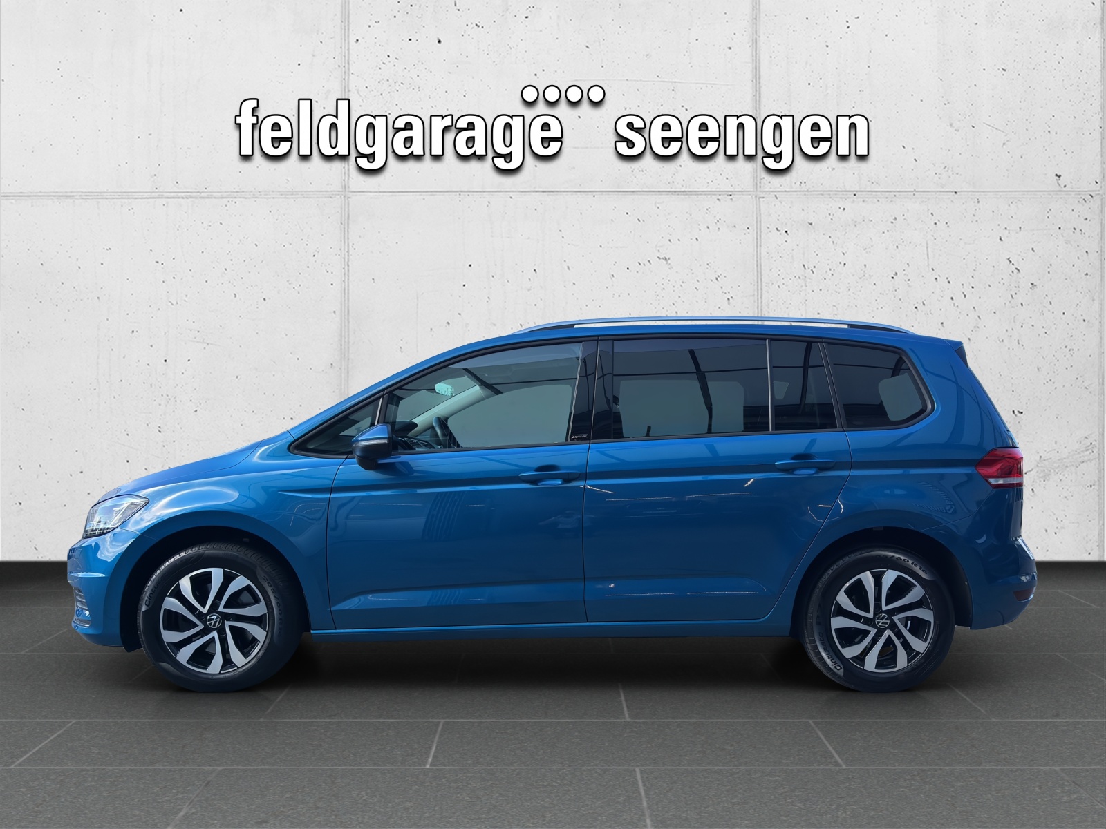 VW Touran 1.5 TSI EVO Comfortline DSG mit AHK, Frontscheibenheizung & Rückfahrkamera-image-1