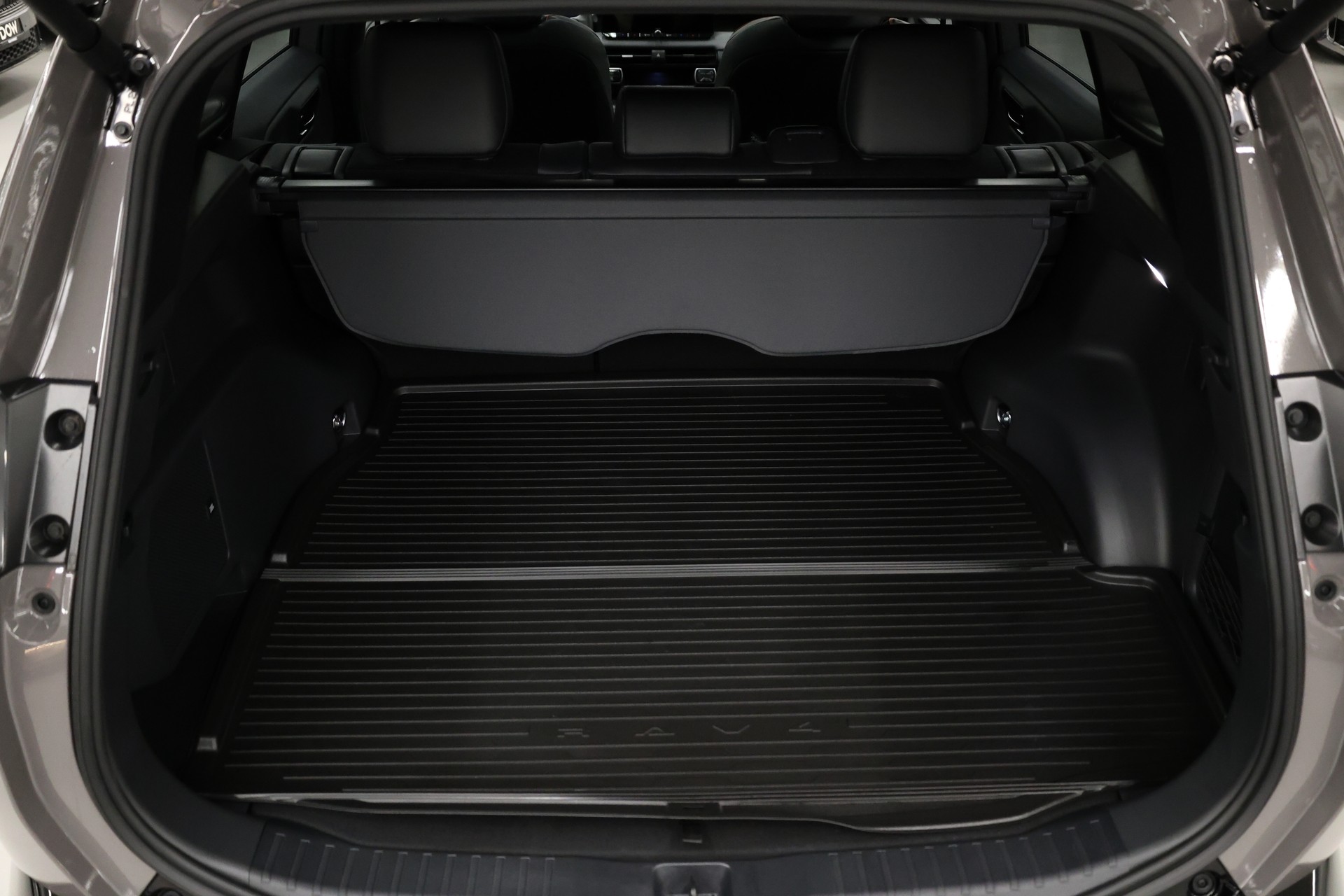TOYOTA RAV-4 2.5 HSD GR Sport e-CVT AWD-image-19