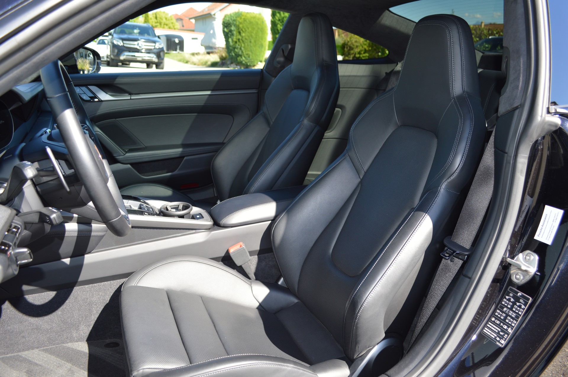 PORSCHE 911 Carrera 4S PDK-image-15