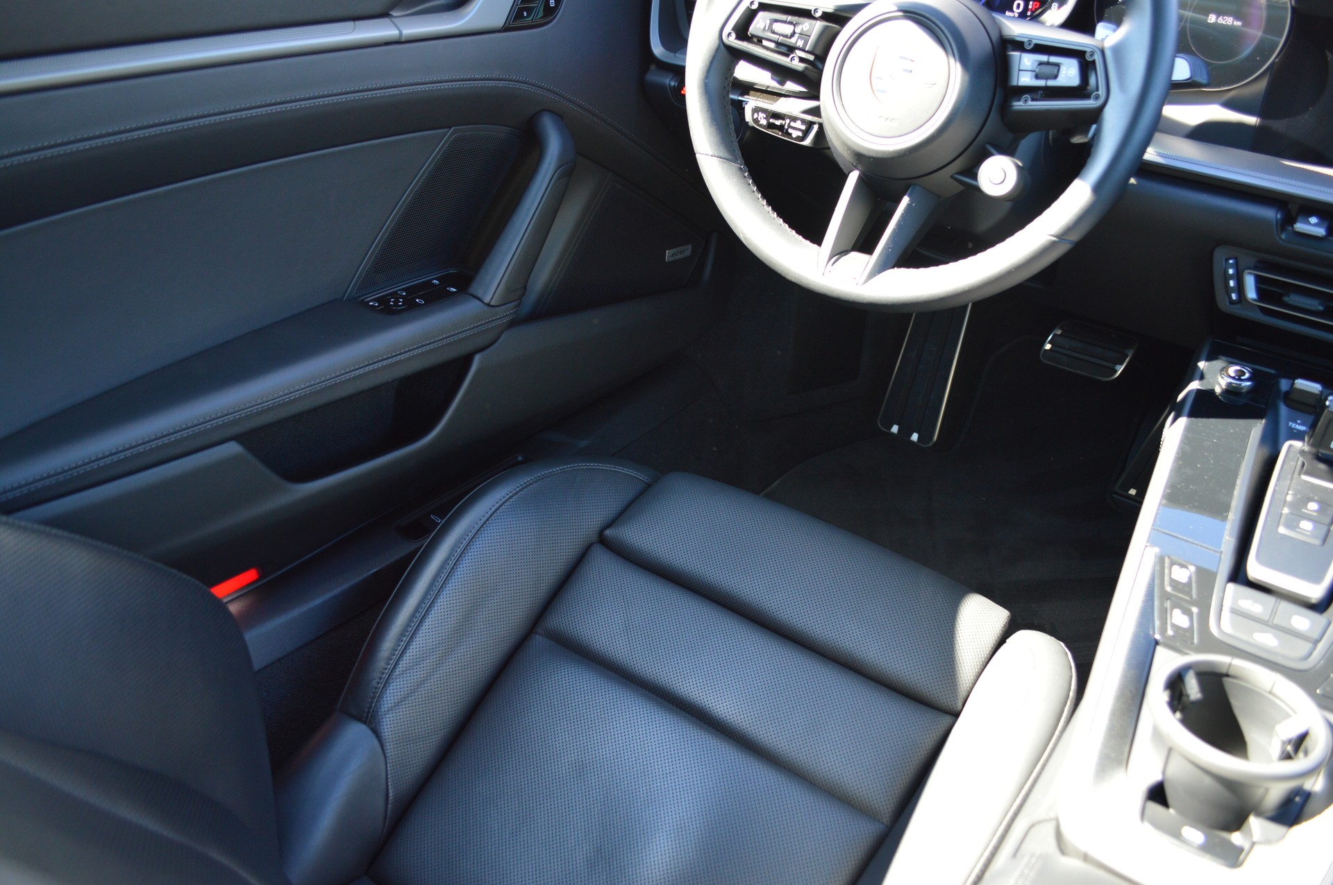 PORSCHE 911 Carrera 4S PDK-image-17
