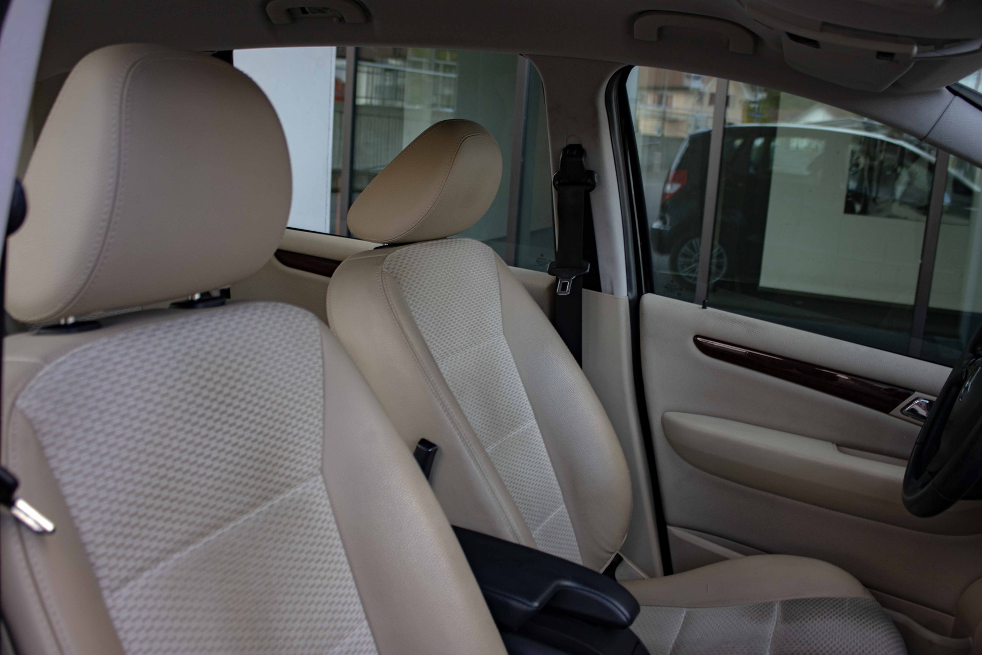 MERCEDES-BENZ A 170 ELEGANCE AUTOMAT-image-15
