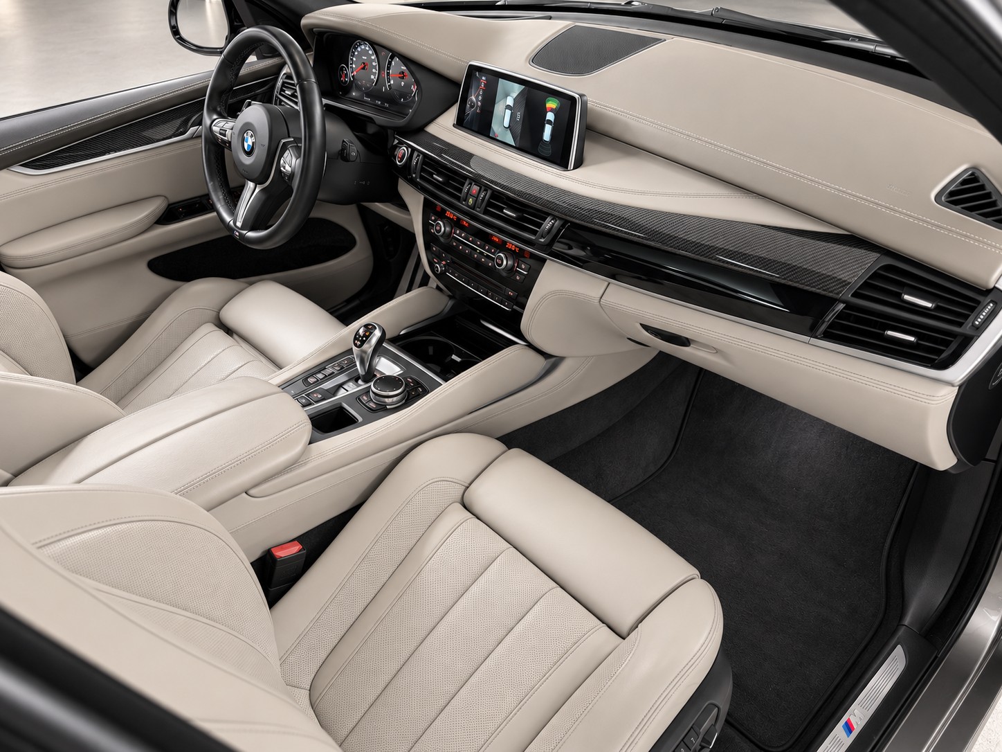 BMW X5M F85 mit 4.4 V8 Biturbo und 575PS 1.Hand ab MFK-image-5