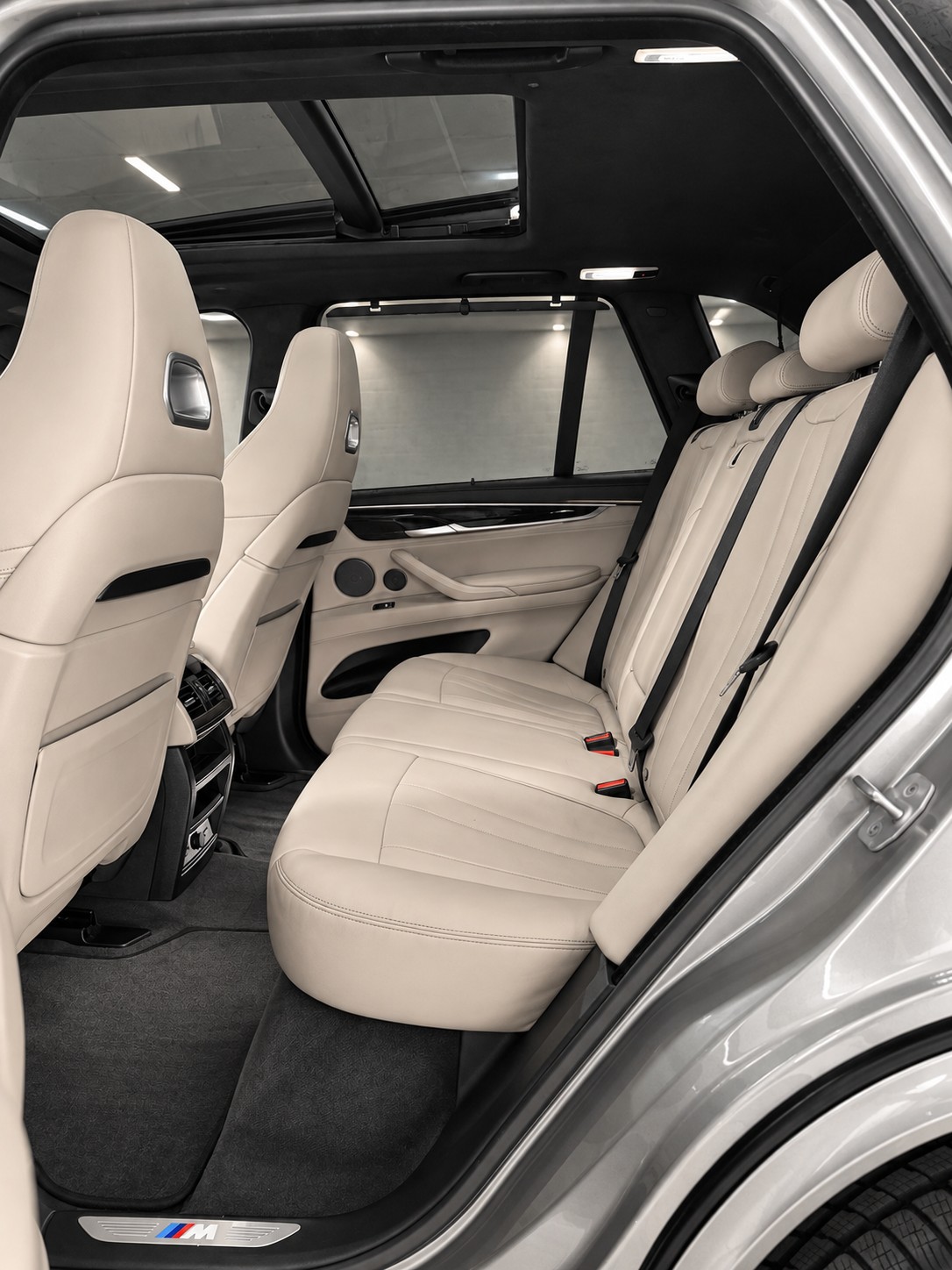 BMW X5M F85 mit 4.4 V8 Biturbo und 575PS 1.Hand ab MFK-image-8