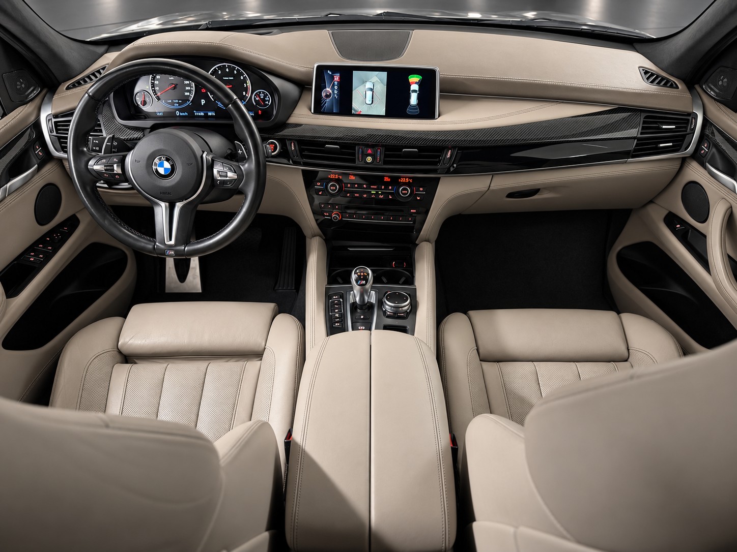 BMW X5M F85 mit 4.4 V8 Biturbo und 575PS 1.Hand ab MFK-image-9