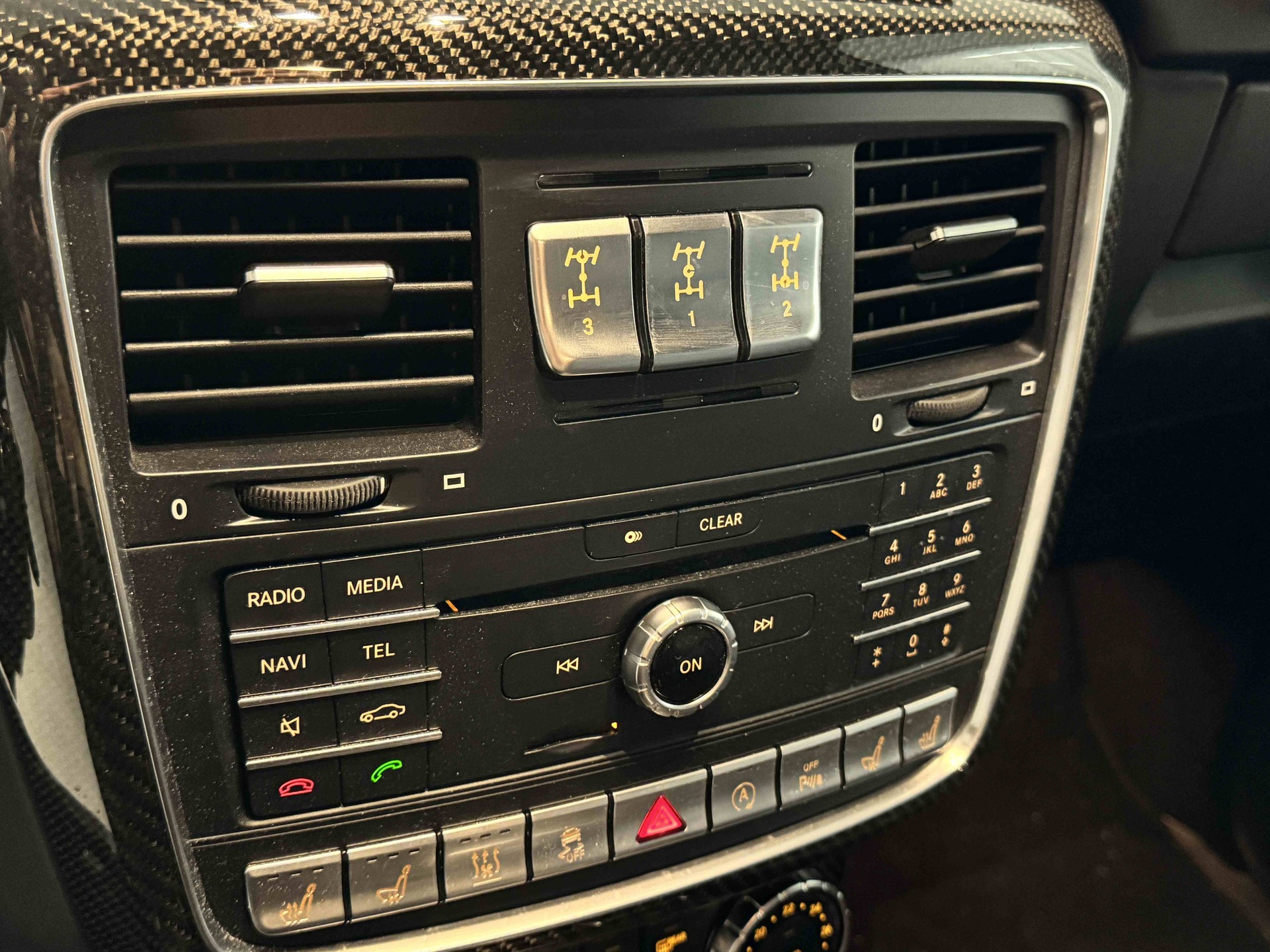 MERCEDES-BENZ G 63 AMG Edition 463 Speedshift Plus 7G-Tronic-image-8