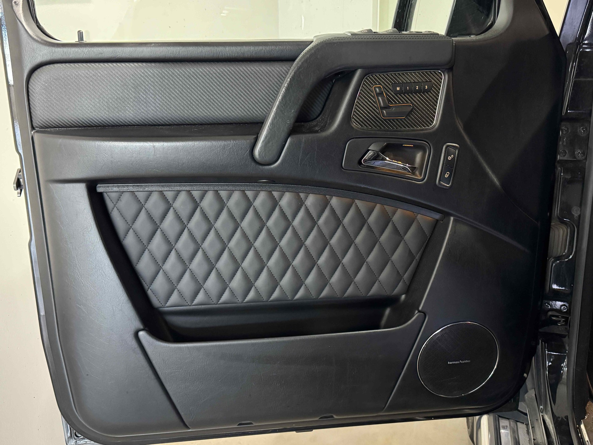 MERCEDES-BENZ G 63 AMG Edition 463 Speedshift Plus 7G-Tronic-image-15