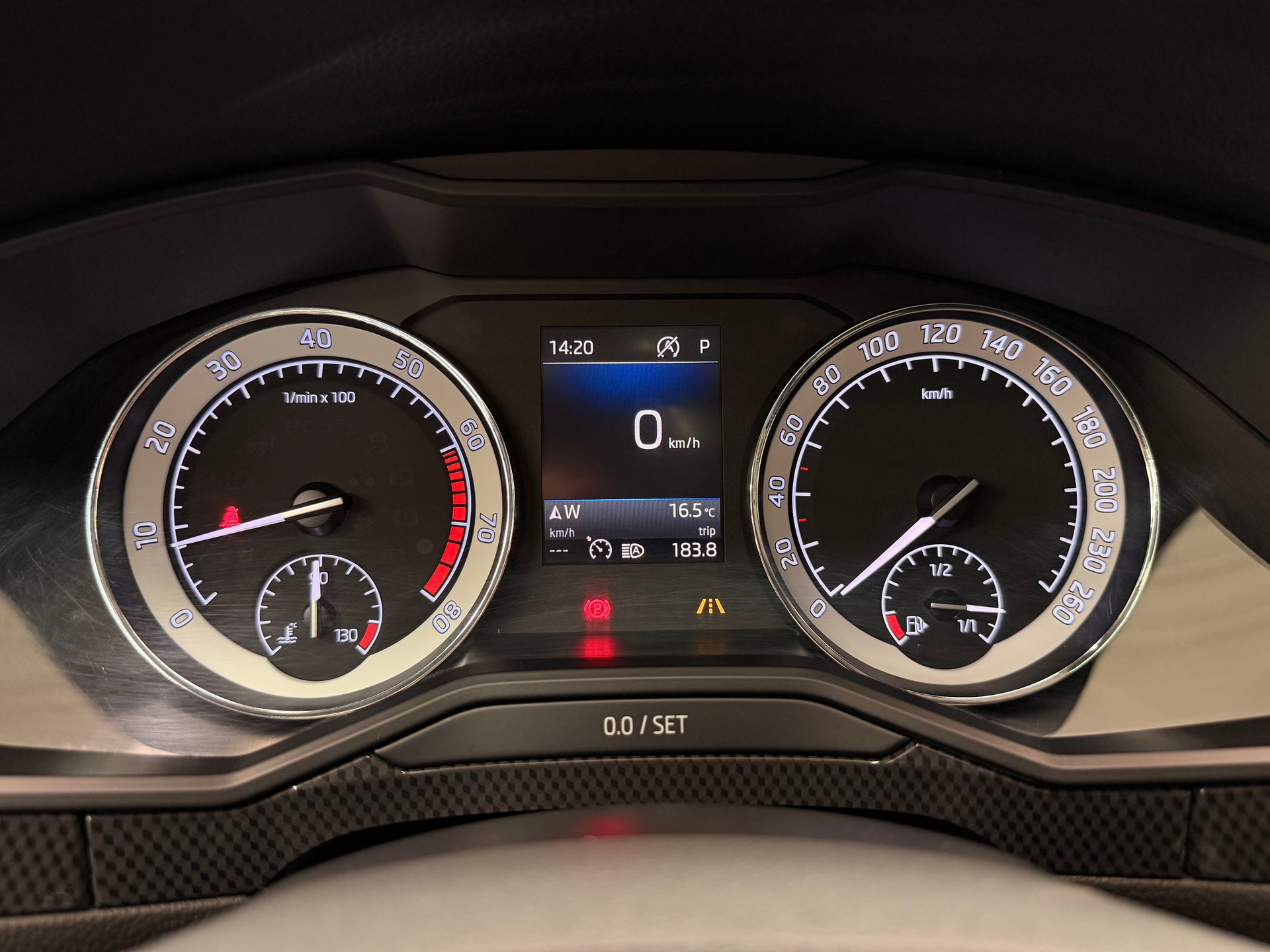 SKODA Superb 2.0 TSI SportLine+ DSG Limited White Performance CH Fahrzeug-image-30