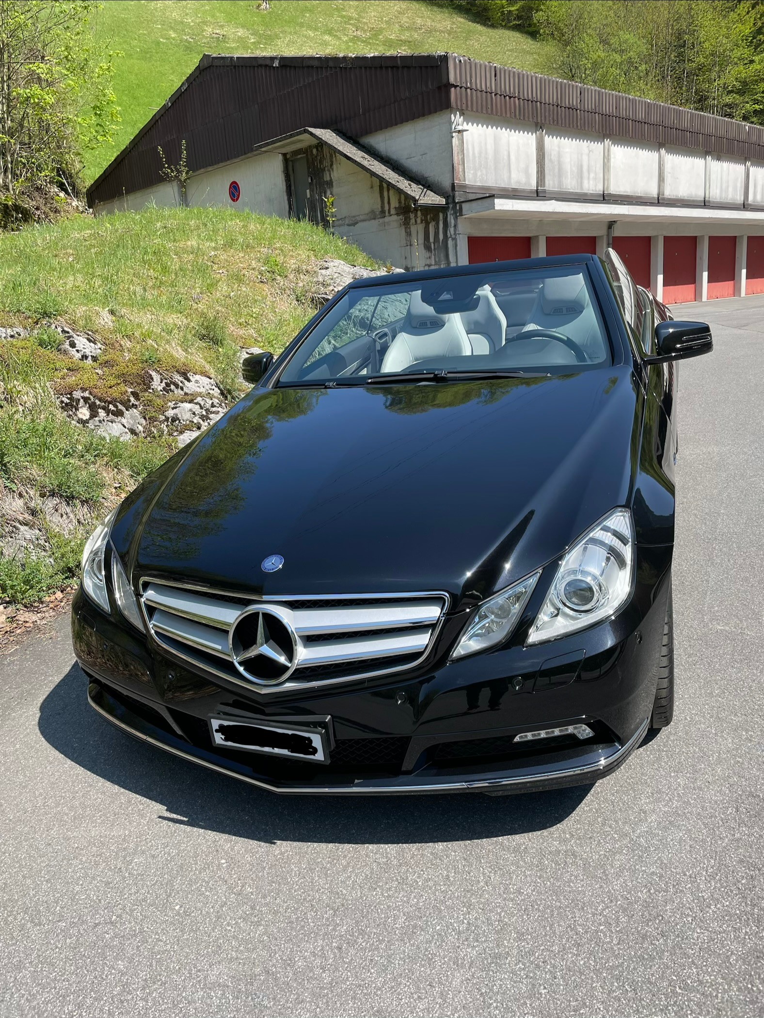 MERCEDES-BENZ E 250 CGI BlueEF-image-2