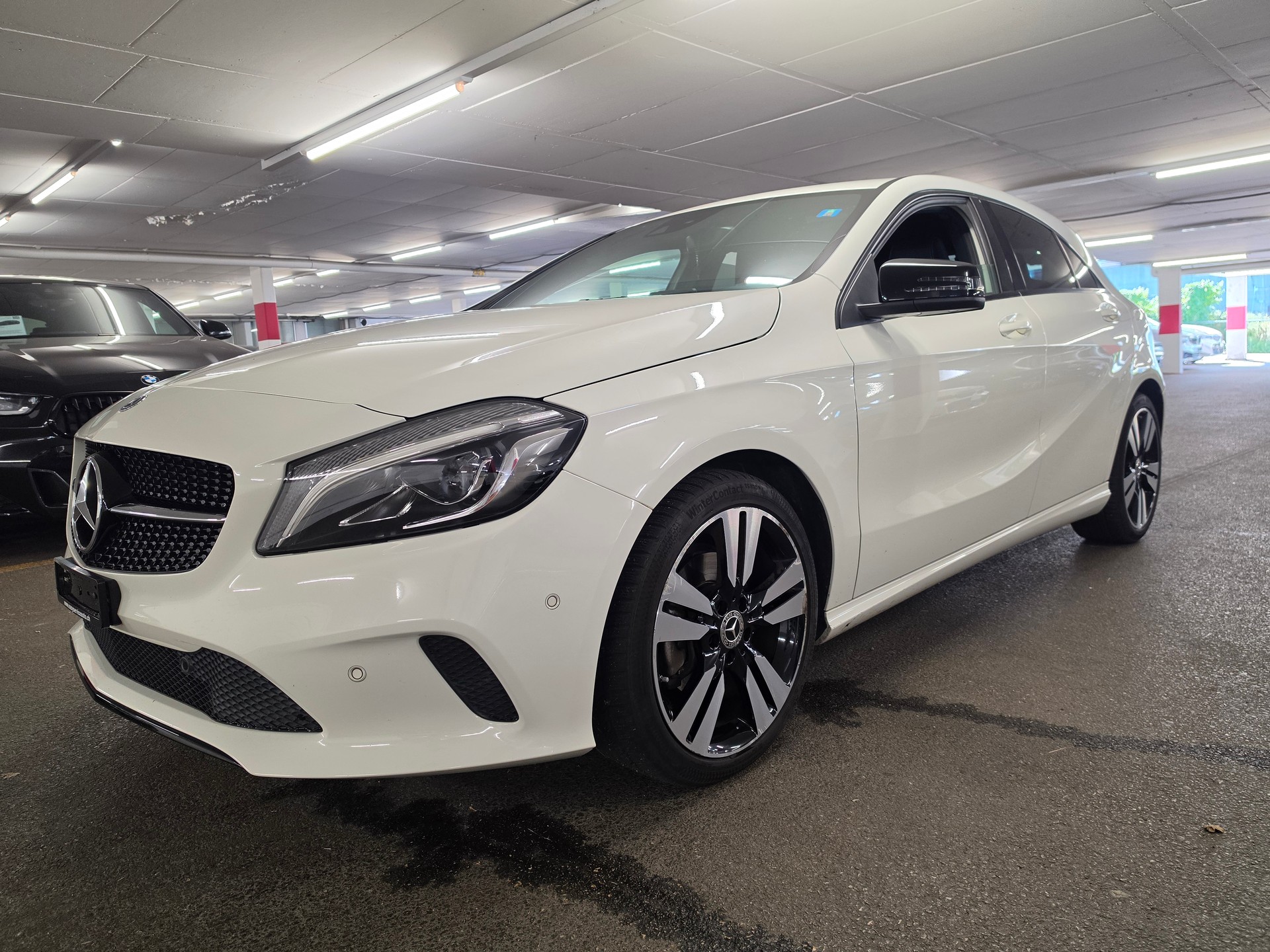 MERCEDES-BENZ A 200-image-3