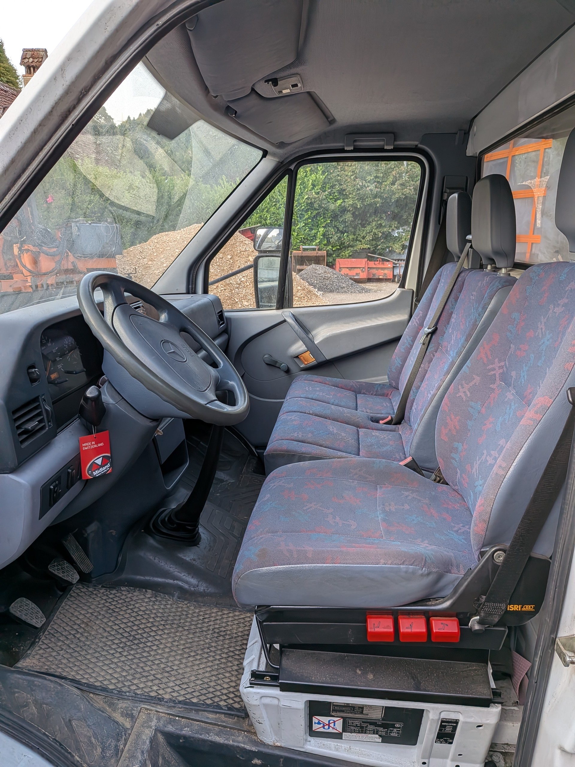 MERCEDES-BENZ 312d-image-4