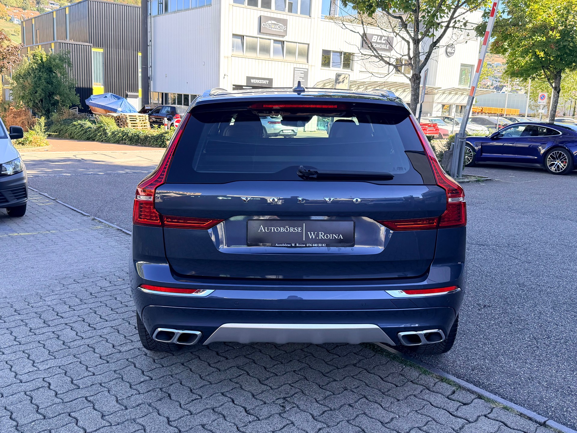 VOLVO XC60 T8 eAWD Inscription Expression Geartronic-showroom-element-3