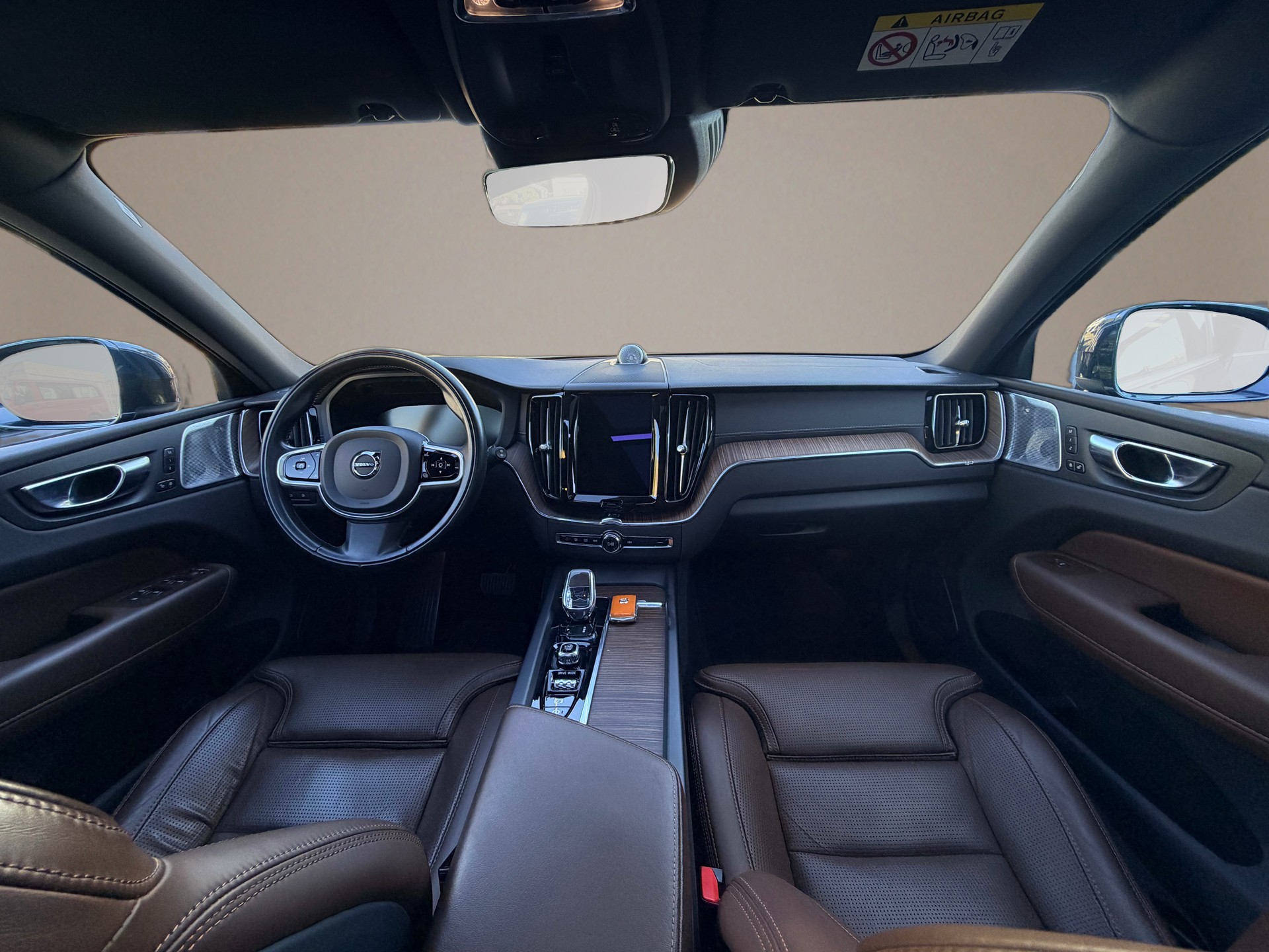 VOLVO XC60 T8 eAWD Inscription Expression Geartronic-image-16