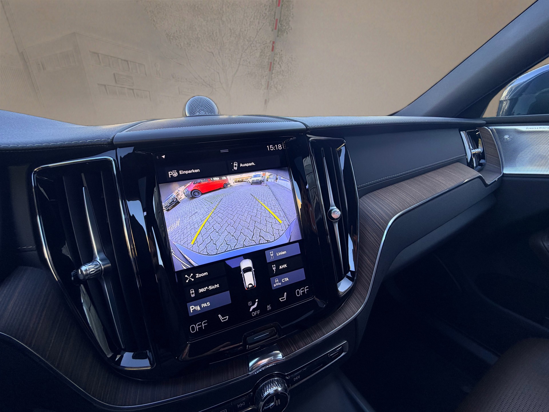 VOLVO XC60 T8 eAWD Inscription Expression Geartronic-image-20