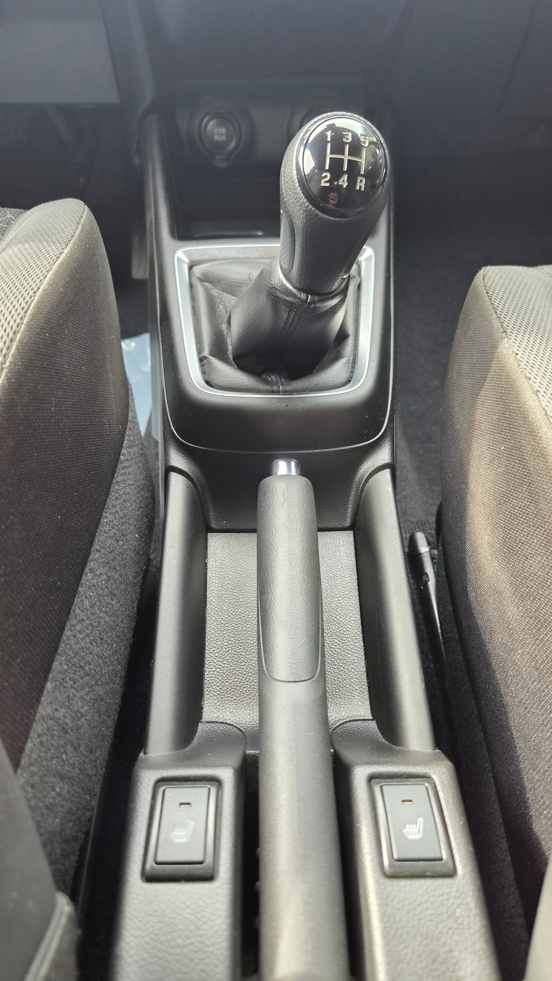 SUZUKI Swift 1.2i Piz Sulai Top Hybrid Allgrip 4x4-image-9