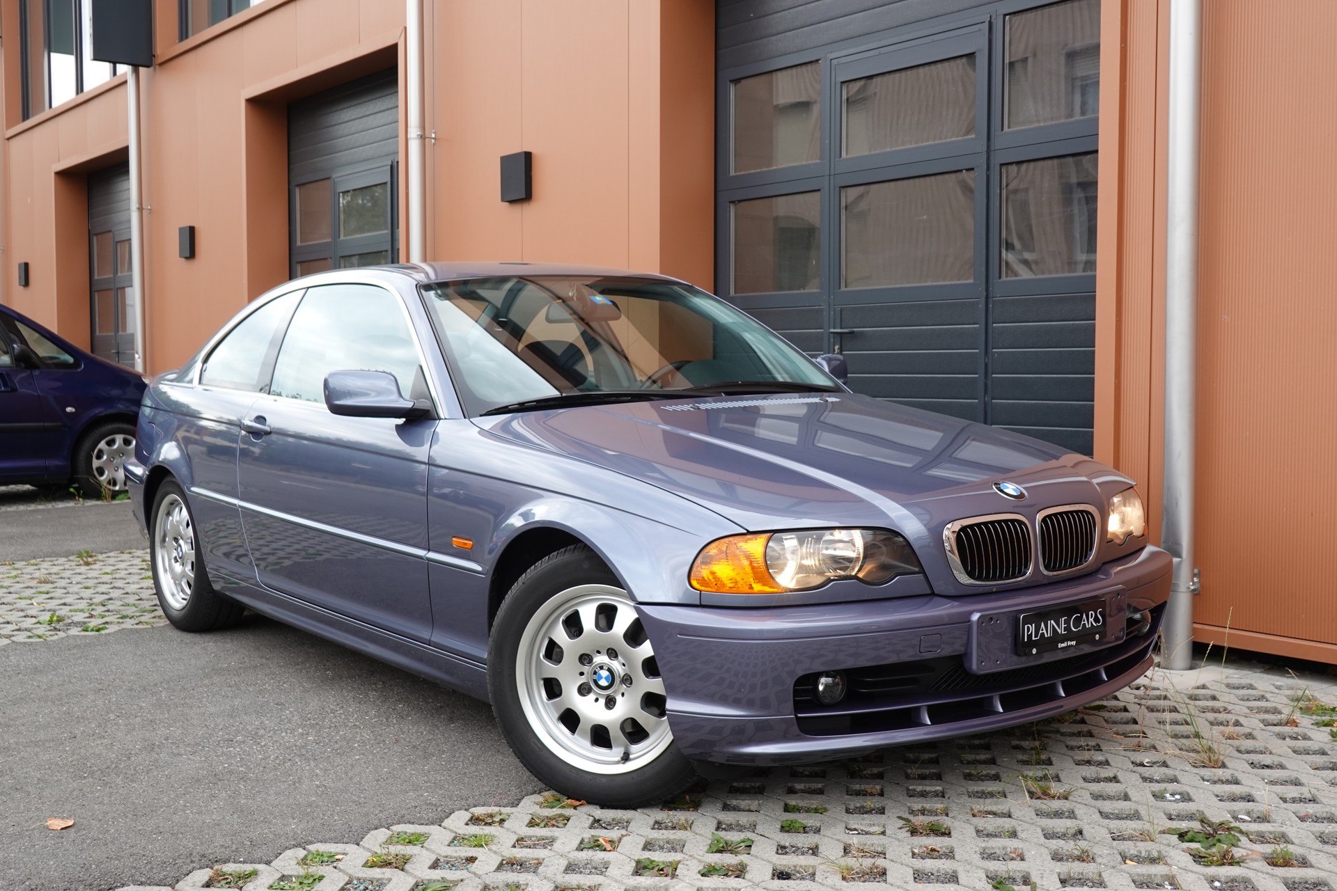 BMW 320Ci Coupé "* CH Auto * 8 Roues * 4 Vitres électriques * Voiture très propre *"-image-5