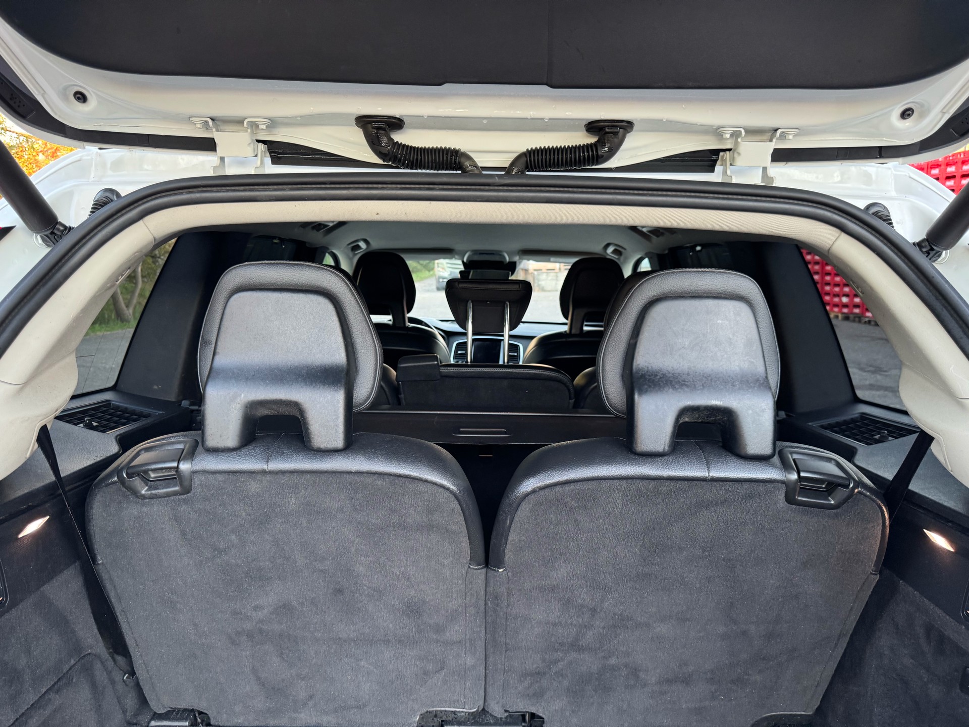 VOLVO XC90 D5 AWD Kinetic Geartronic-image-8