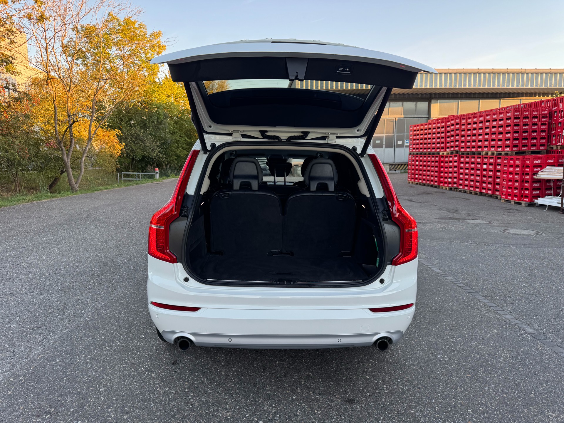VOLVO XC90 D5 AWD Kinetic Geartronic-image-6