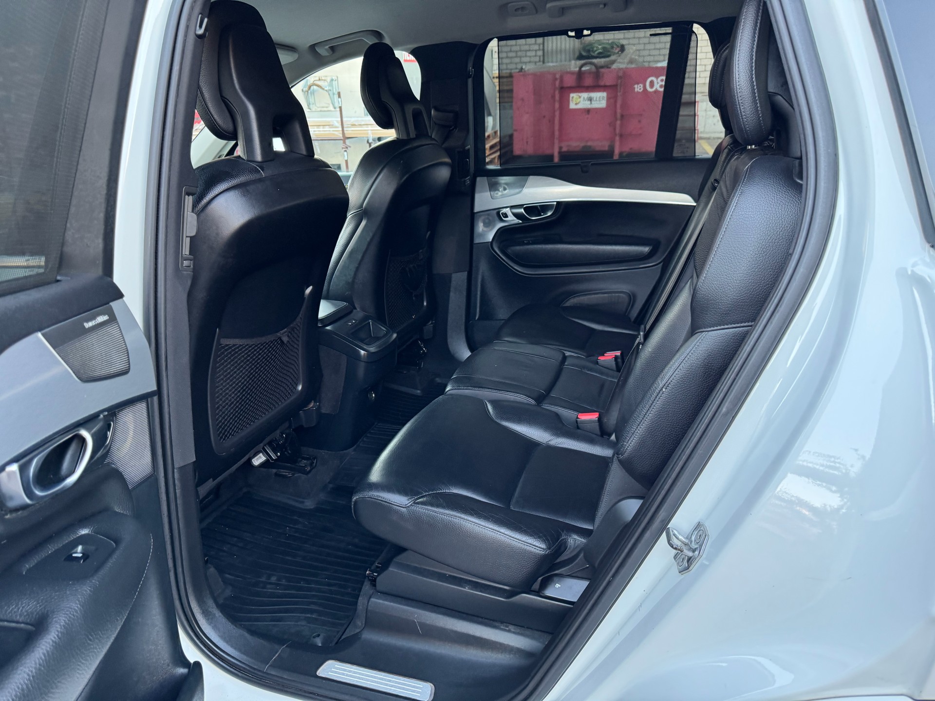 VOLVO XC90 D5 AWD Kinetic Geartronic-image-18