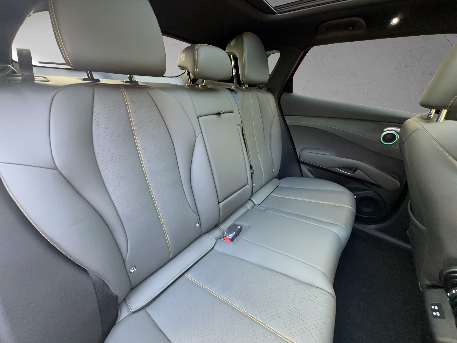 BYD Atto 3 EVO 74.8 kWh Excellence AWD-image-11