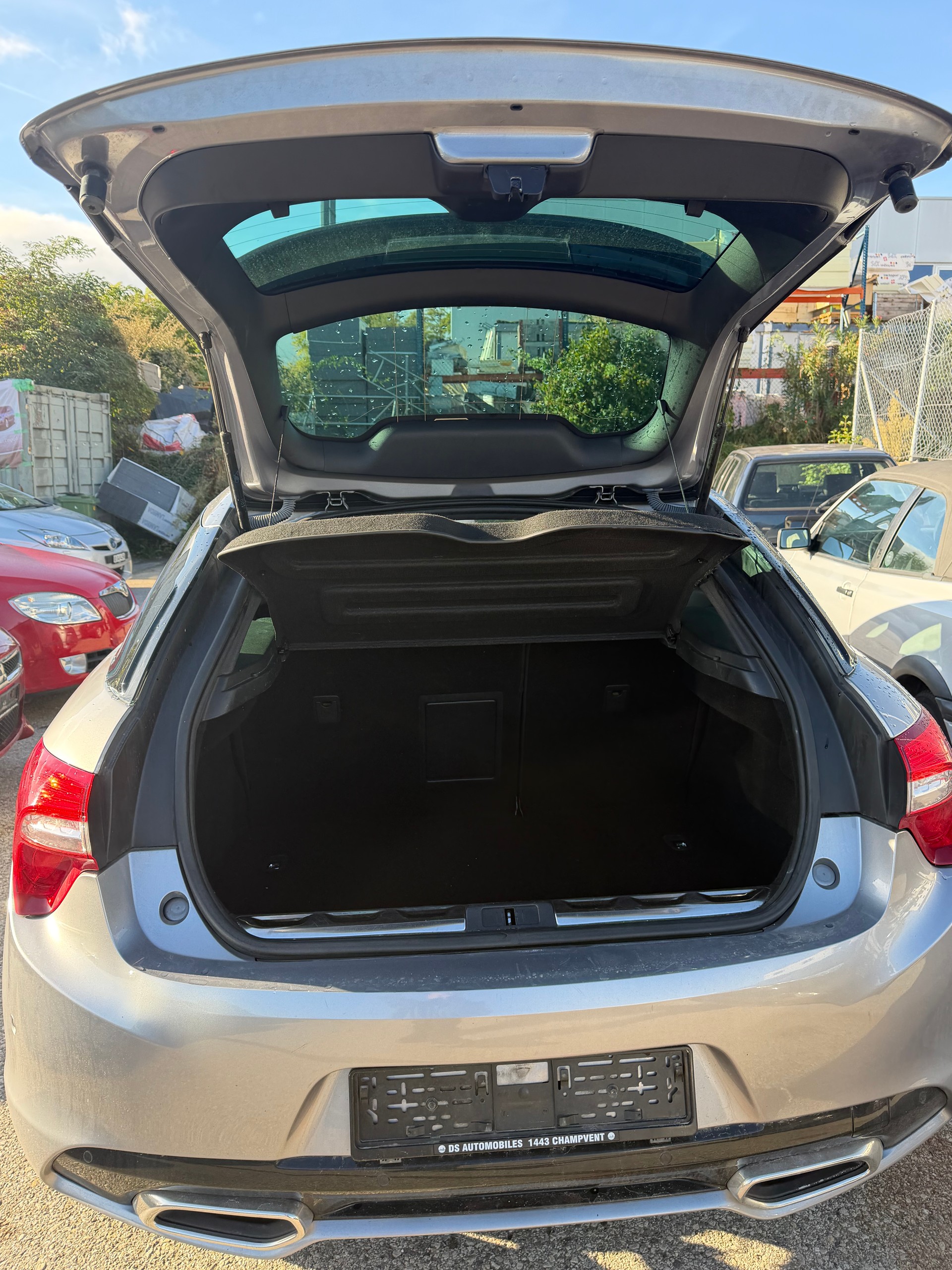 DS AUTOMOBILES DS 5 2.0 BlueHDi SO Chic EAT6-image-11
