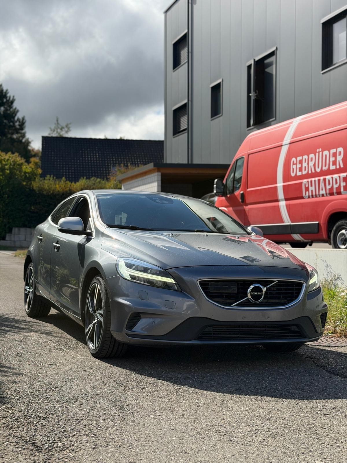 VOLVO V40 T5 Summum Geartronic-image-1