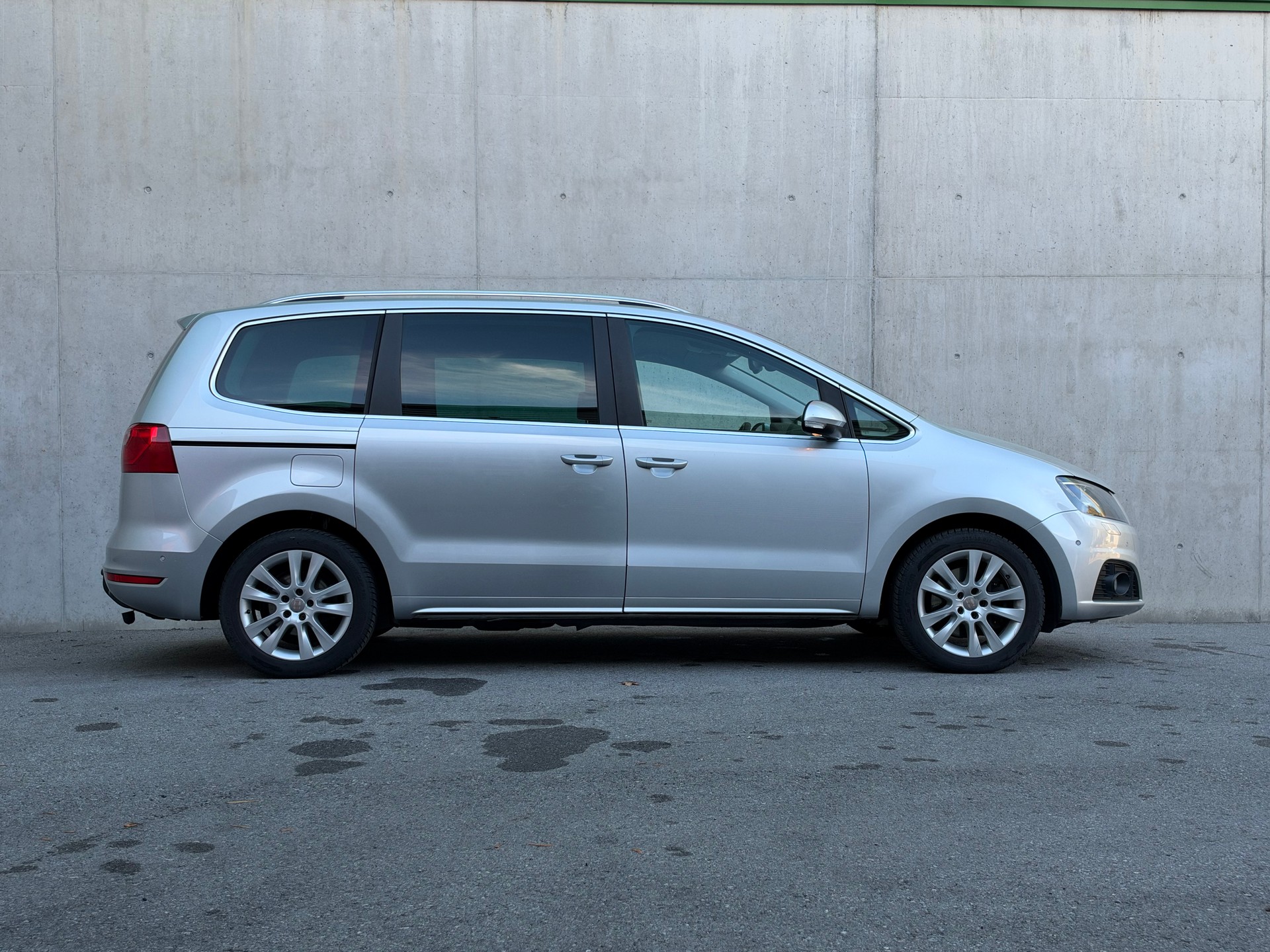 SEAT Alhambra 2.0 TDI Style Viva DSG 7-Plätzer-image-4