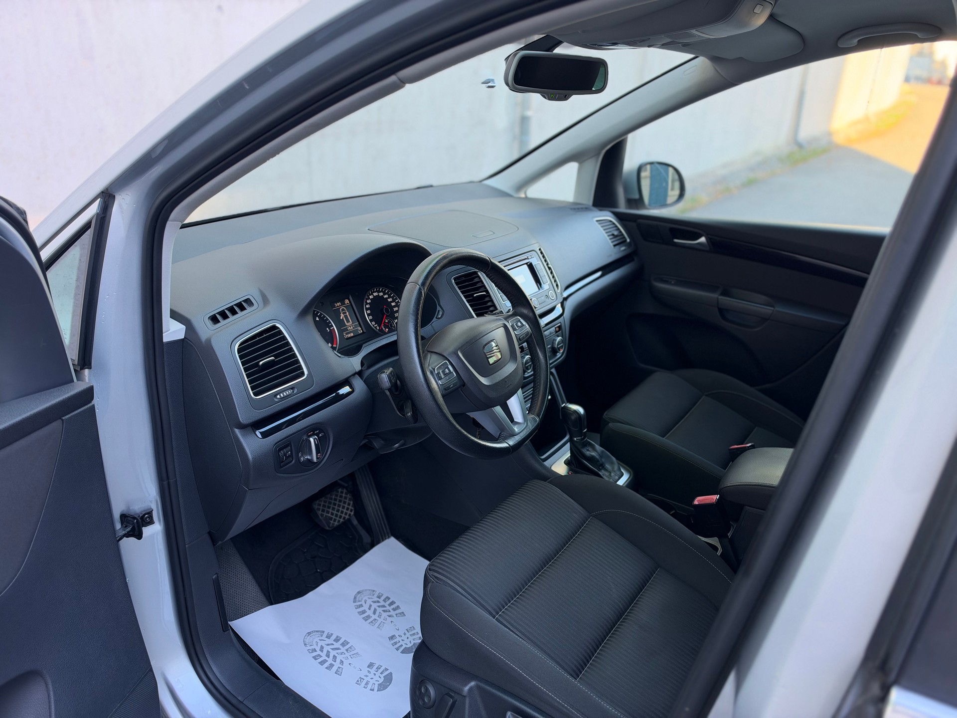 SEAT Alhambra 2.0 TDI Style Viva DSG 7-Plätzer-image-8