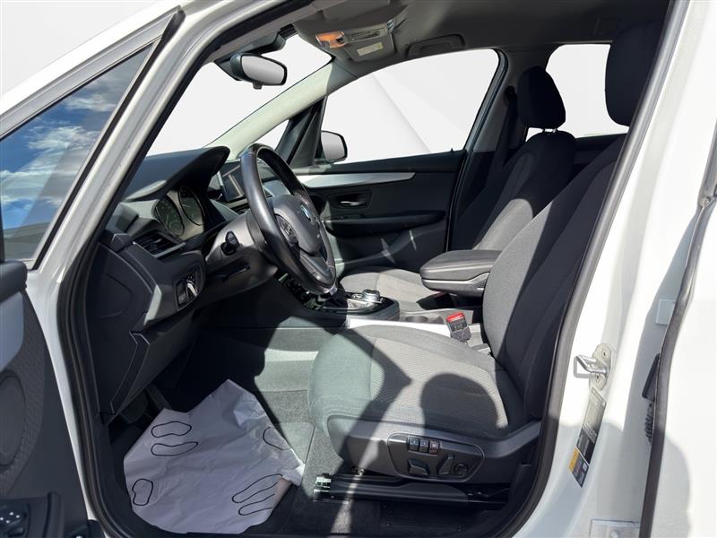 BMW 225xe iPerformance Active Tourer Steptronic-image-4