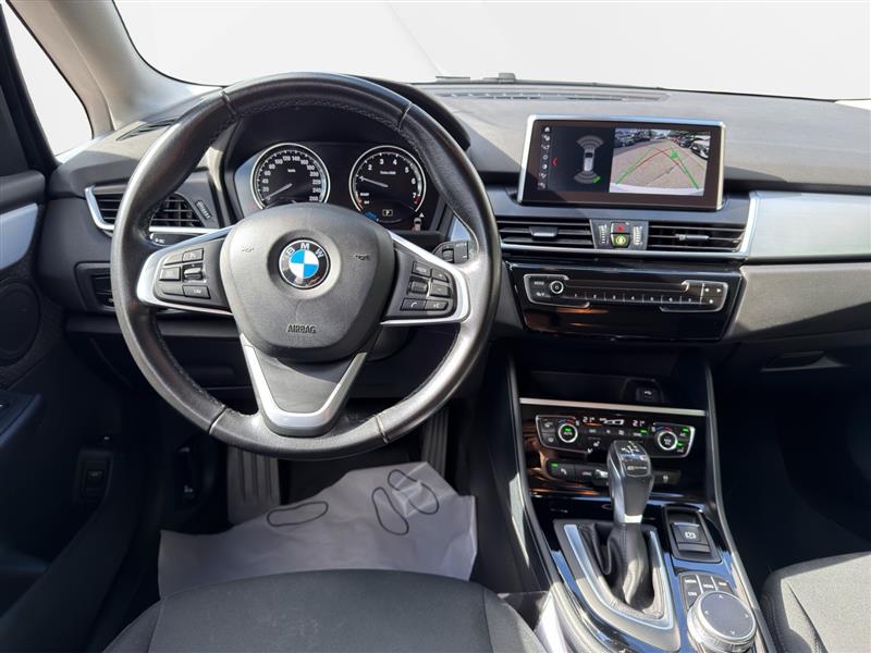 BMW 225xe iPerformance Active Tourer Steptronic-image-6