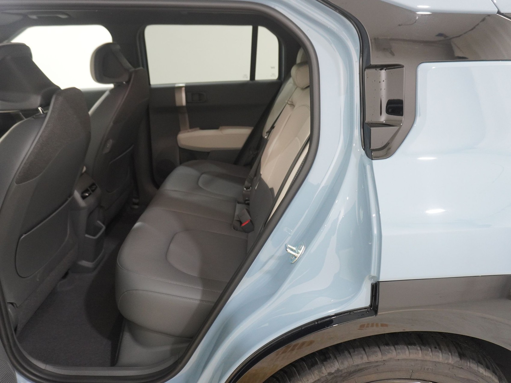 KIA EV3 81 kWh GT-Line 4x4-image-13