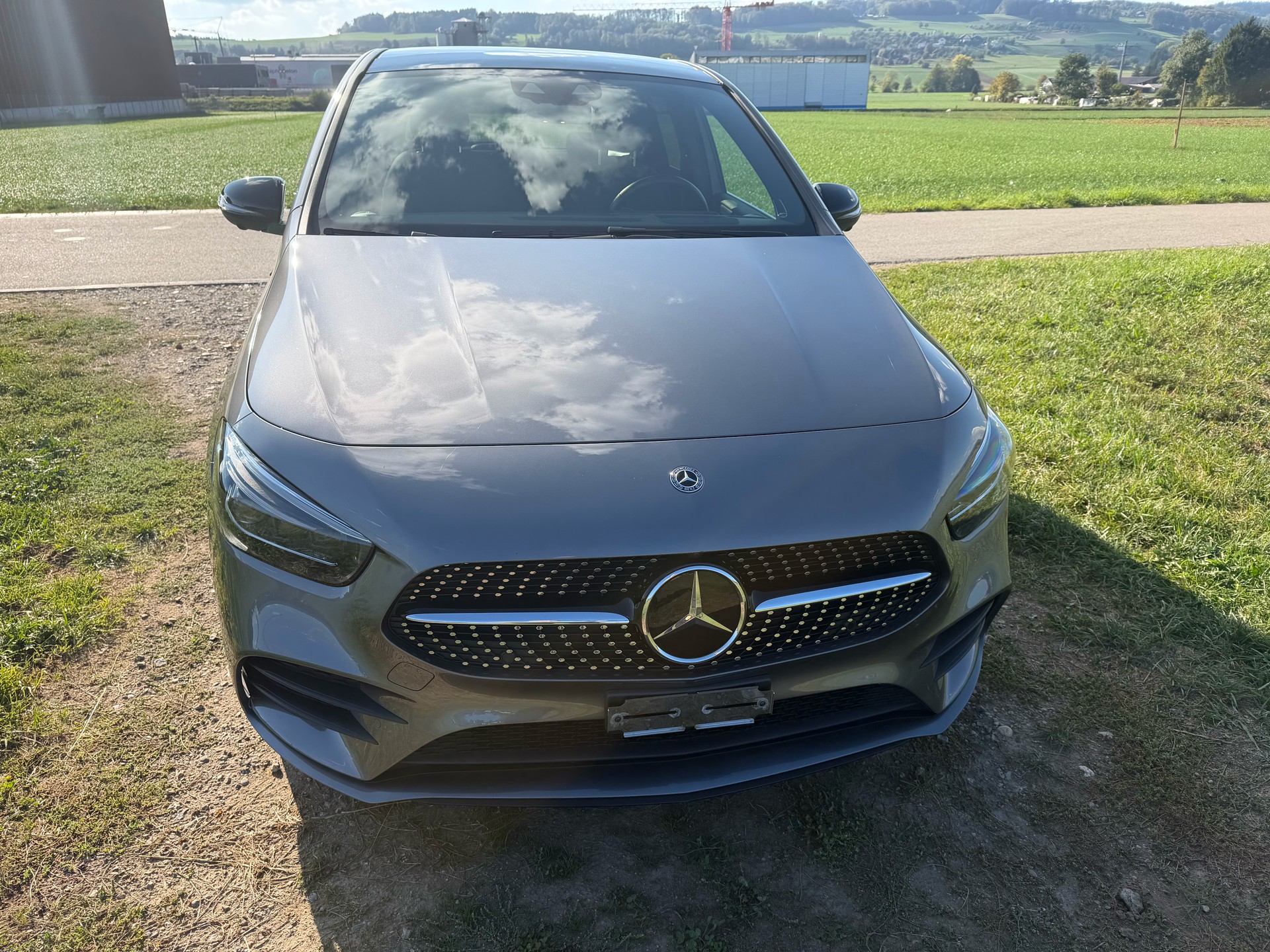 MERCEDES-BENZ B 250 AMG Line 4matic-image-0