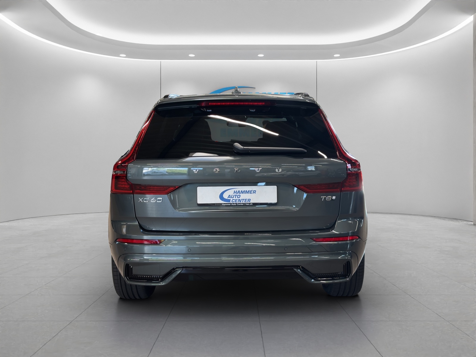 VOLVO XC60 2.0 T8 TE Ultra Dark eAWD-image-3
