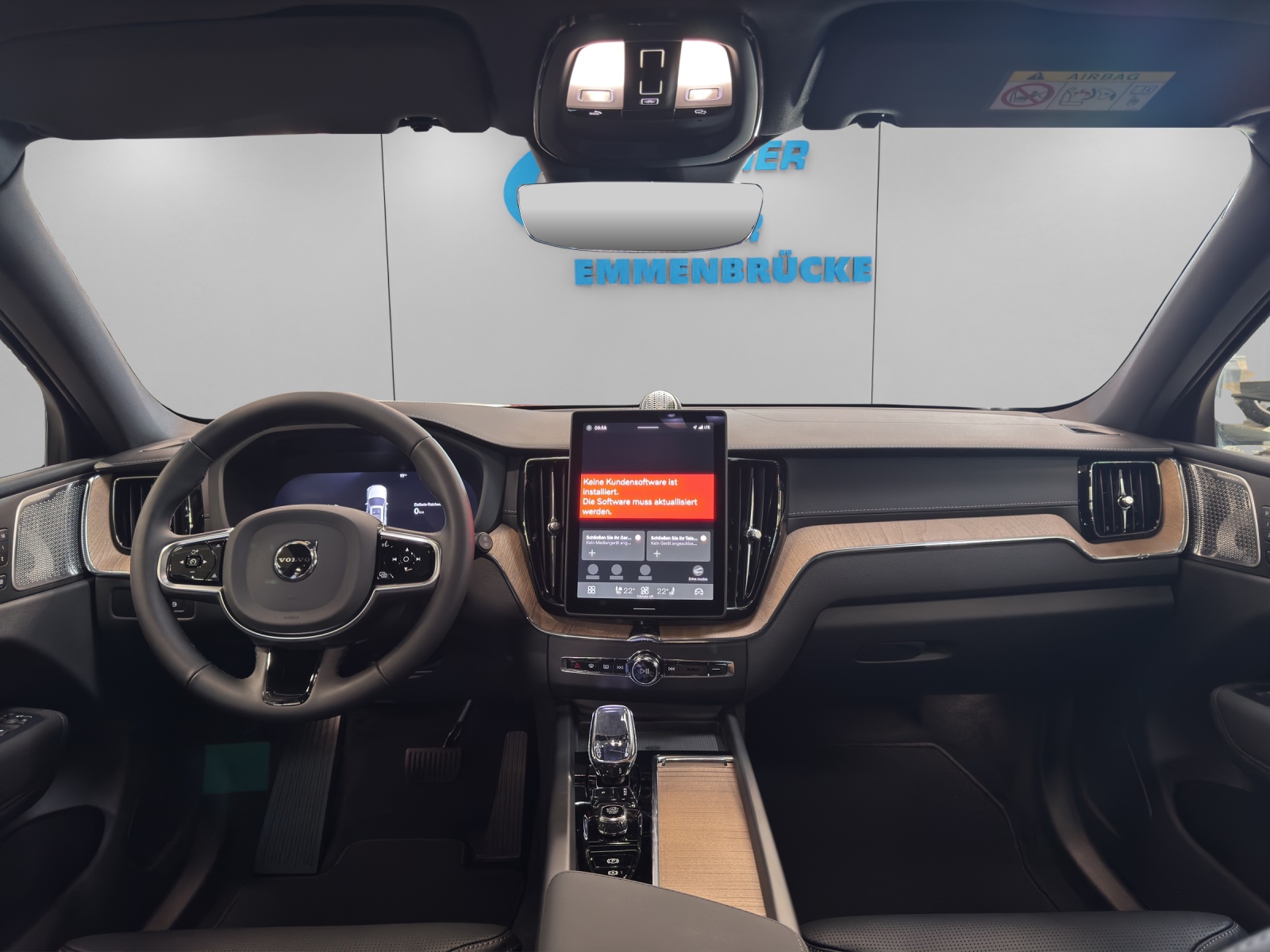 VOLVO XC60 2.0 T8 TE Ultra Dark eAWD-image-7