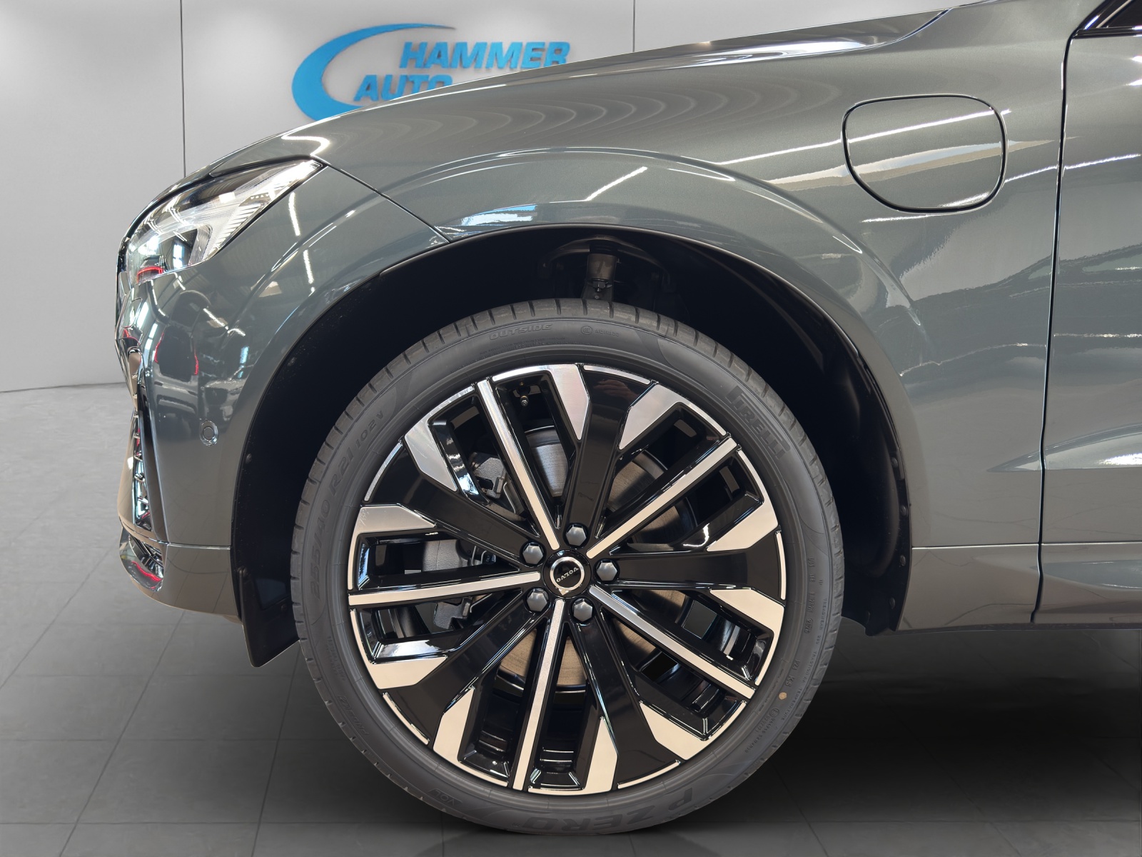 VOLVO XC60 2.0 T8 TE Ultra Dark eAWD-image-6
