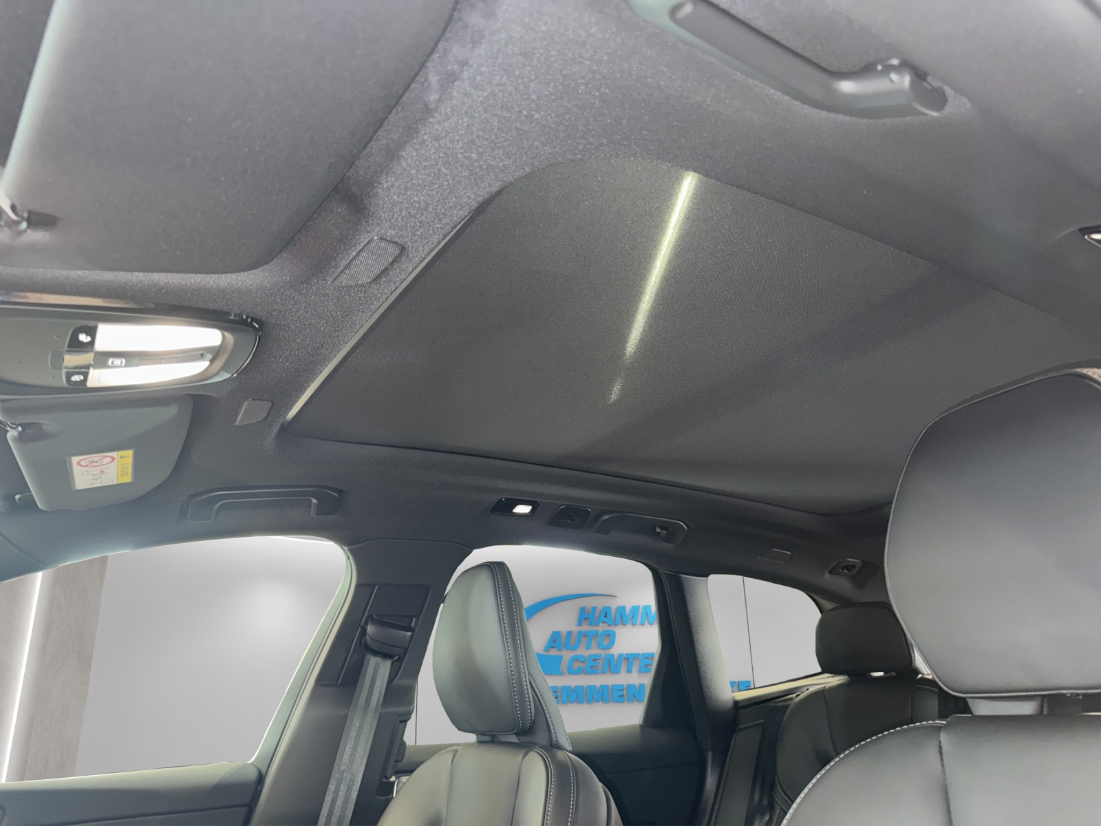 VOLVO XC60 2.0 T8 TE Ultra Dark eAWD-image-14