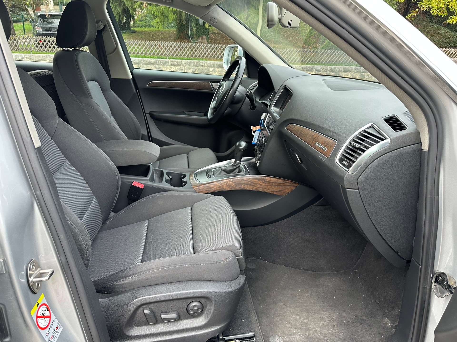 AUDI Q5 3.0 TDI quattro S-tronic-image-11