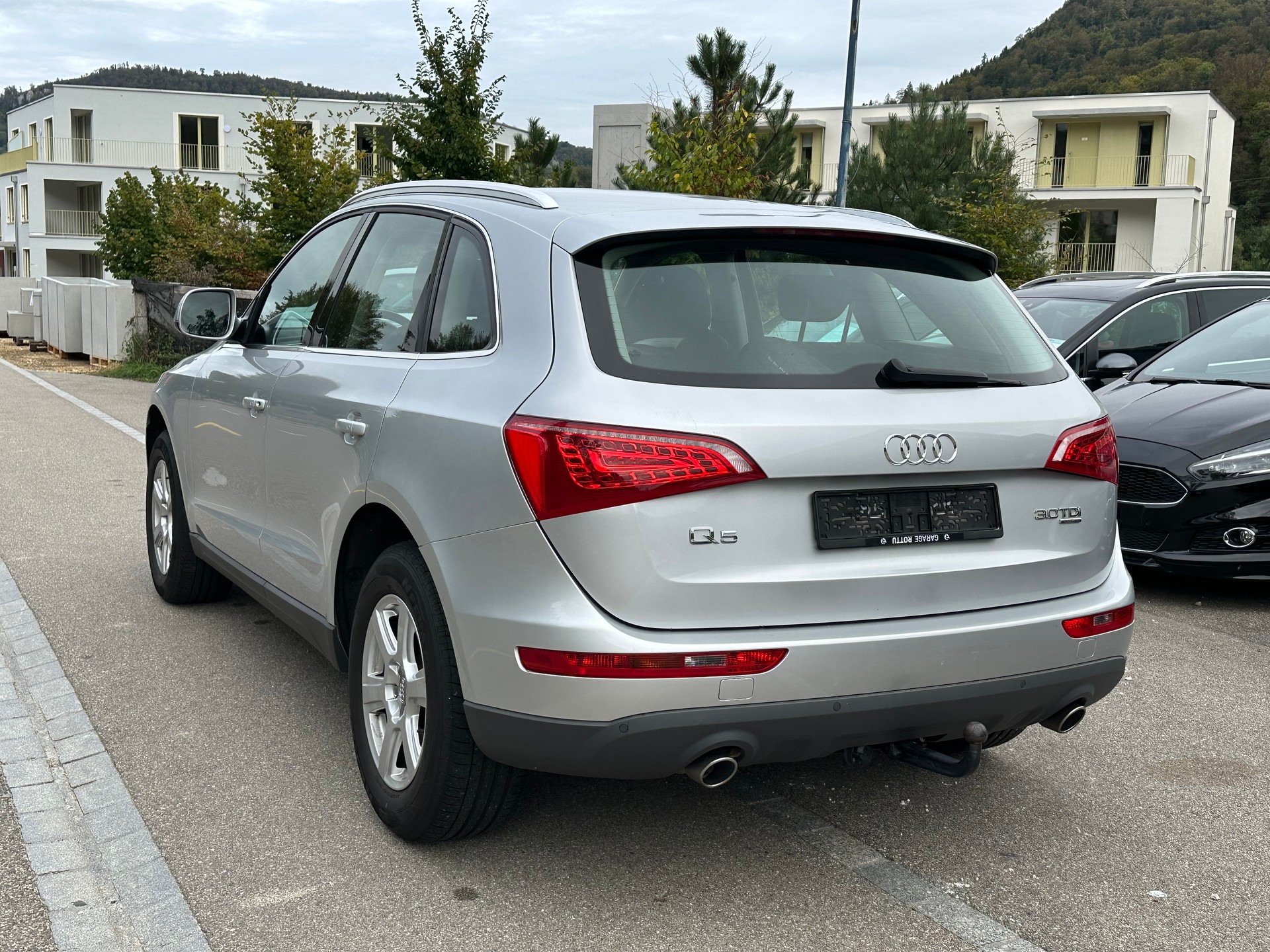 AUDI Q5 3.0 TDI quattro S-tronic-image-6