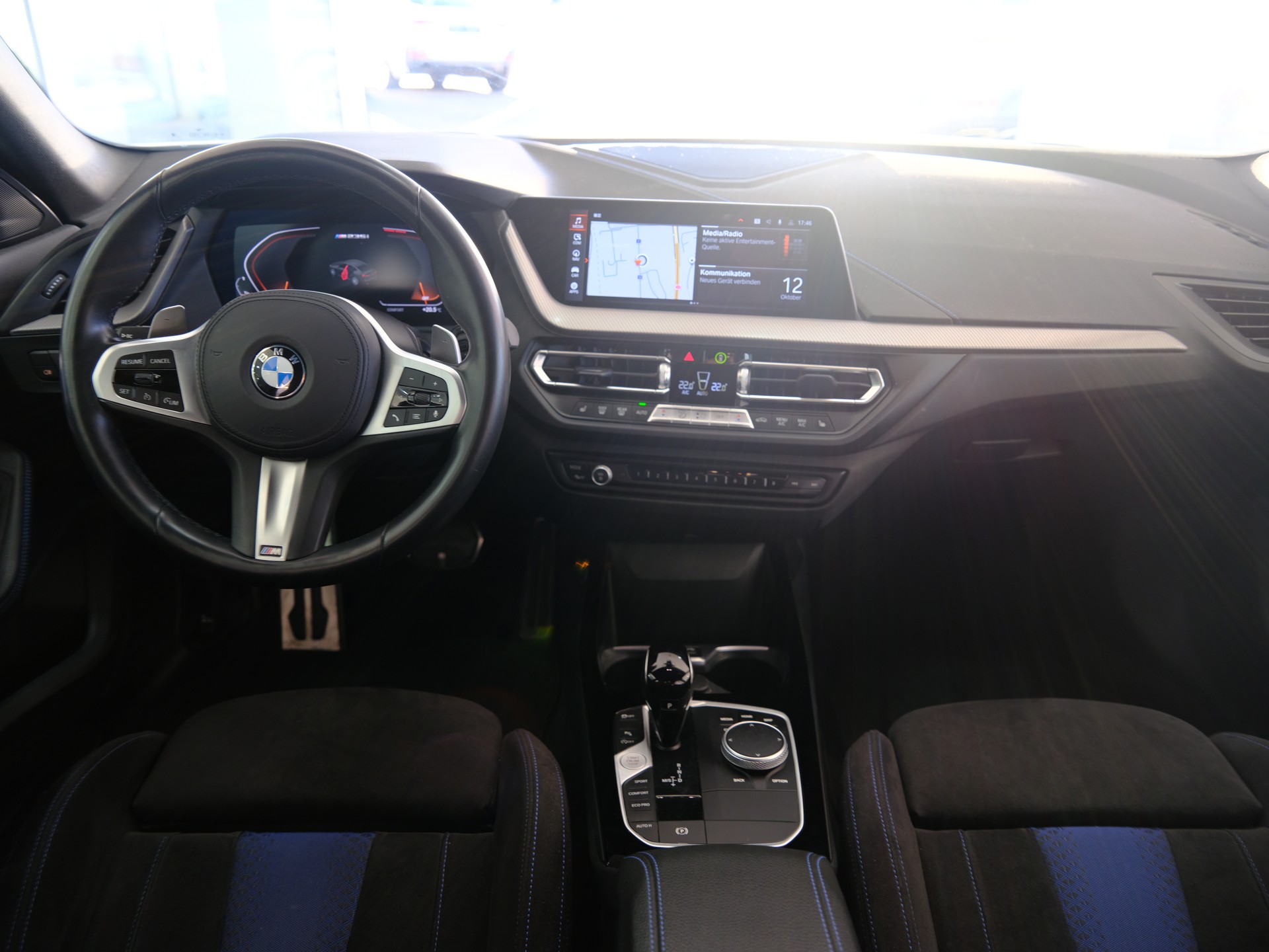BMW M235i Gran Coupé xDrive Steptronic *Sitzheizung* *Rückfahrkamera*-image-24