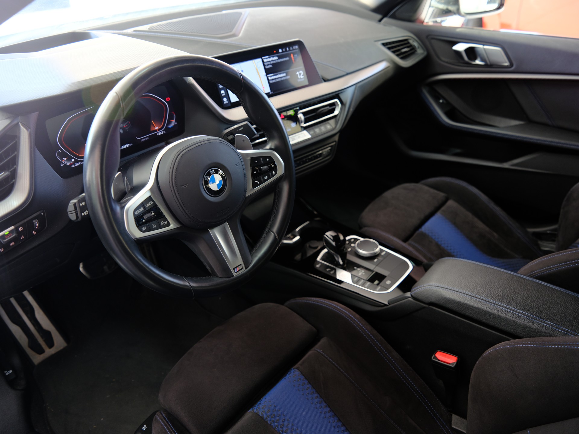 BMW M235i Gran Coupé xDrive Steptronic *Sitzheizung* *Rückfahrkamera*-image-15