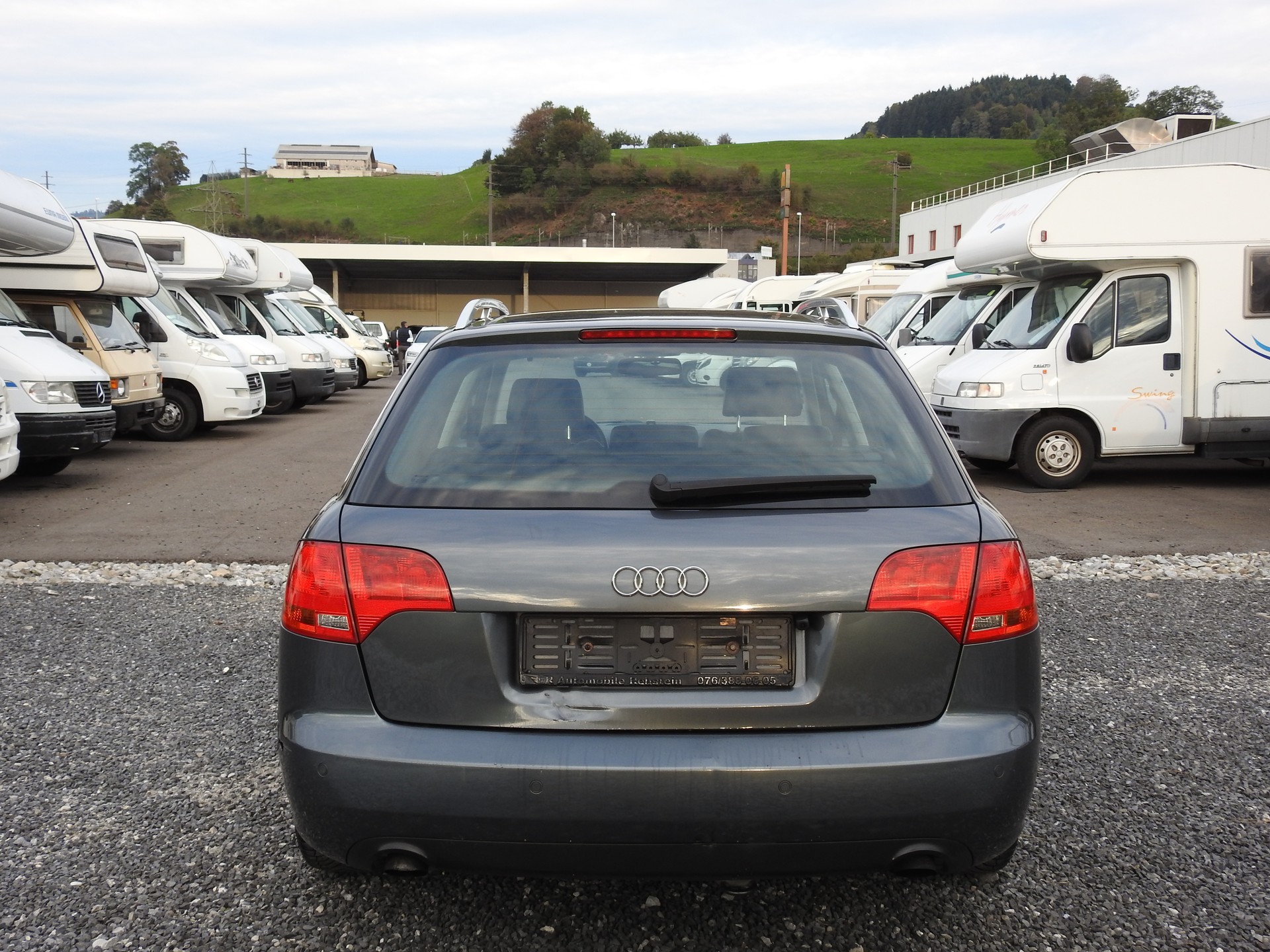 AUDI A4 Avant 3.0 V6 TDI quattro S-Line-image-4