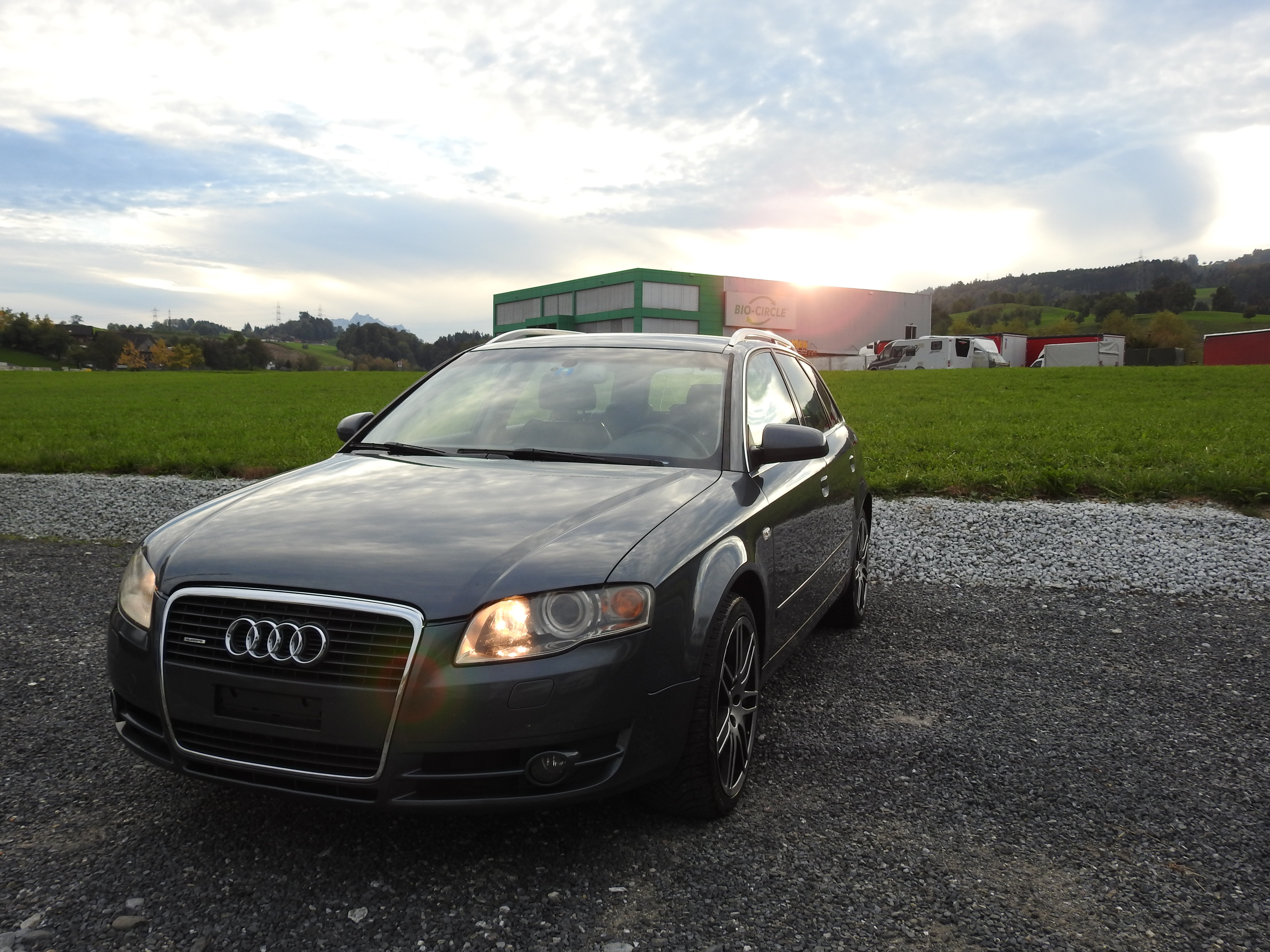 Car photo