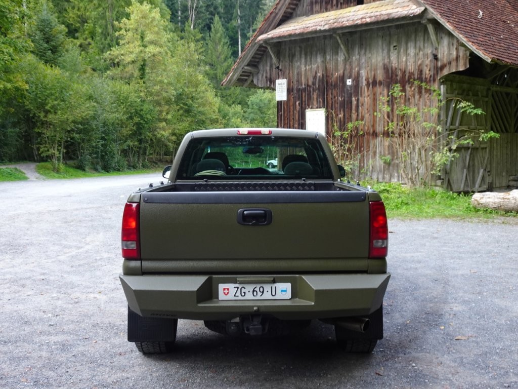 CHEVROLET Silverado 2500 HD-image-3