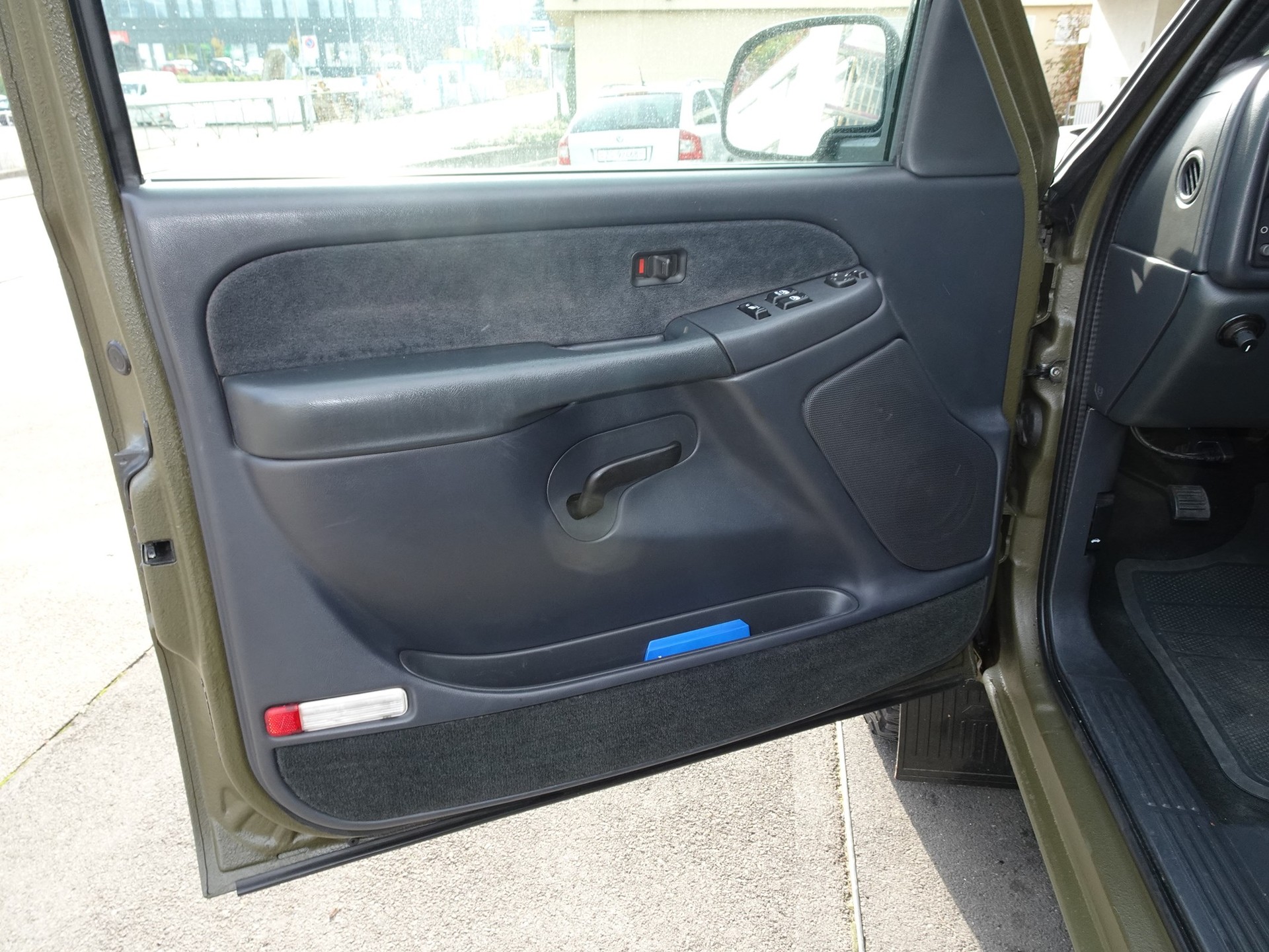 CHEVROLET Silverado 2500 HD-image-12