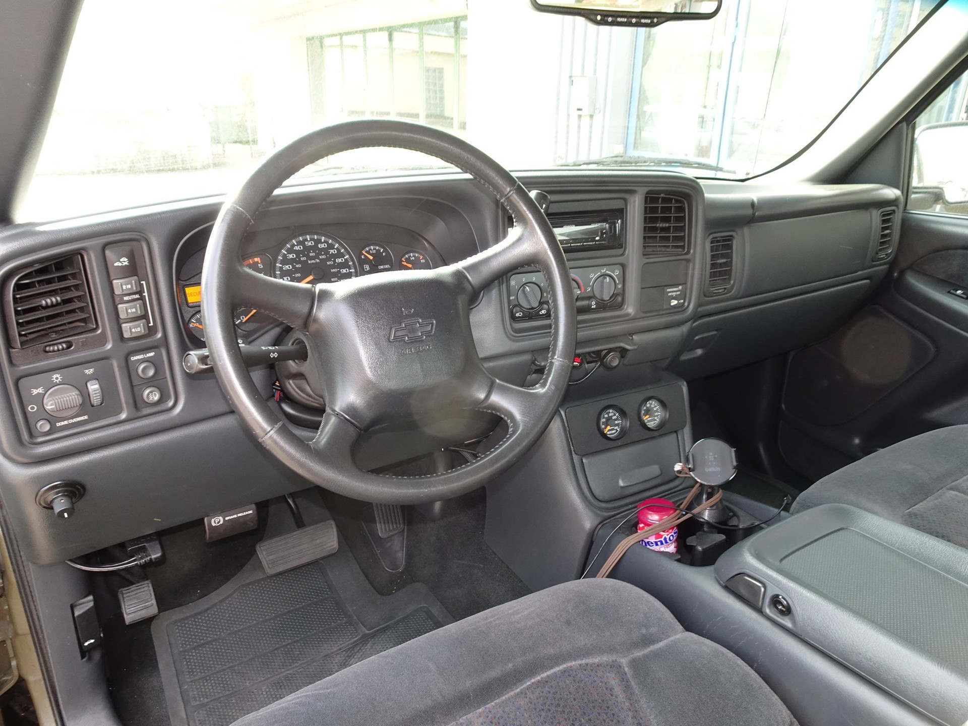 CHEVROLET Silverado 2500 HD-image-10