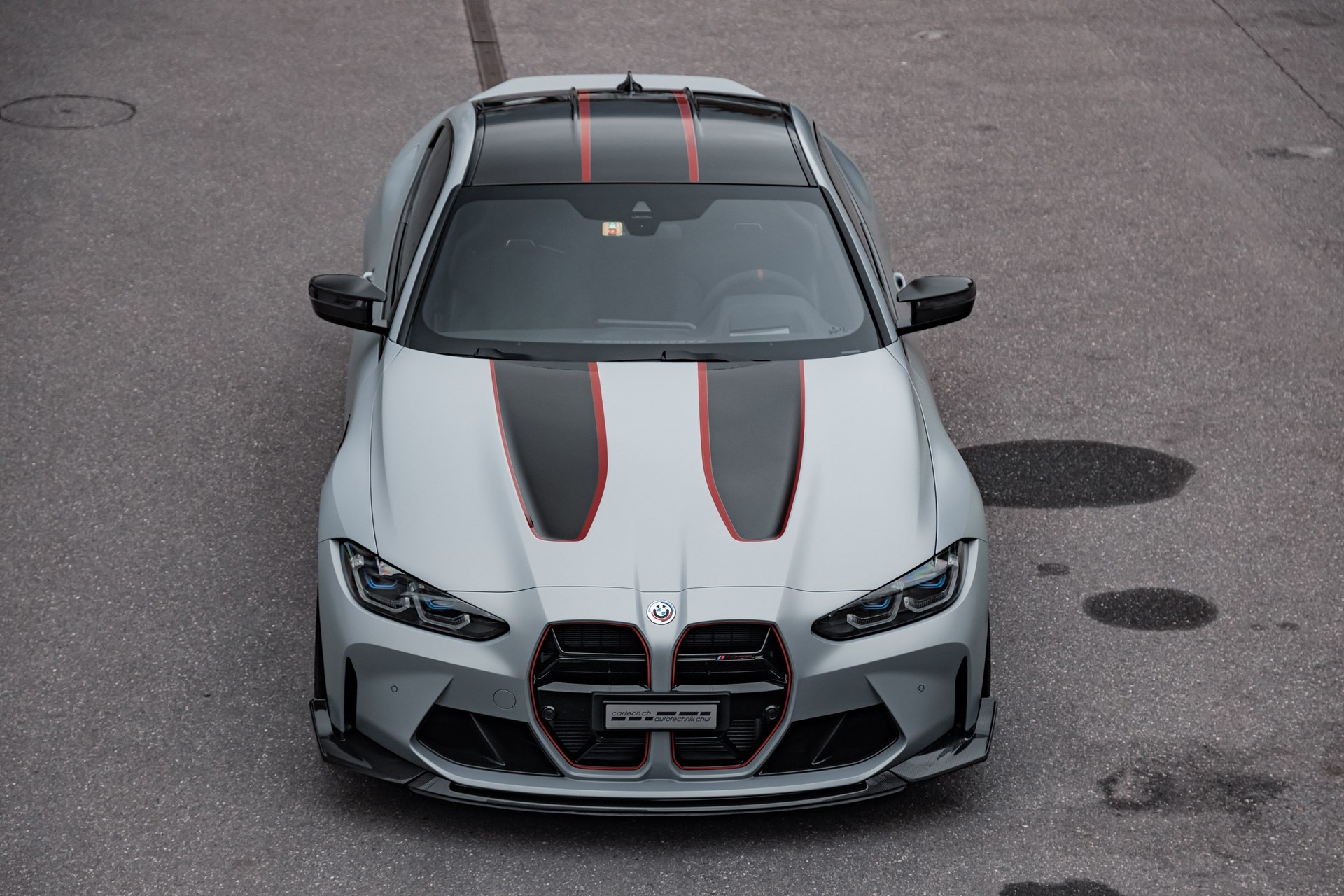 BMW M4 CSL Coupé-image-1